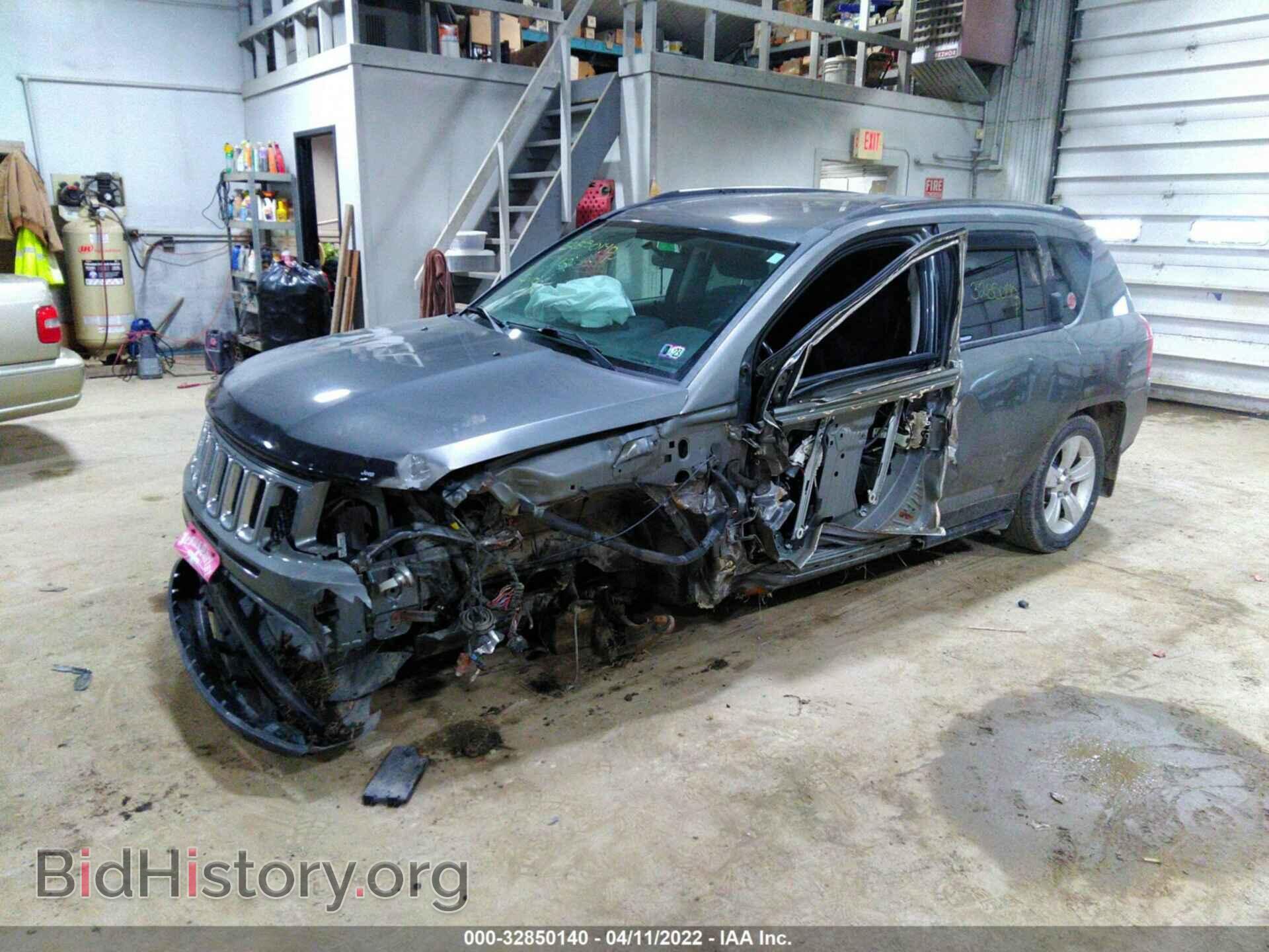 2012 JEEP COMPASS - VIN: 1C4NJDEB3CD546213 - Фото 2