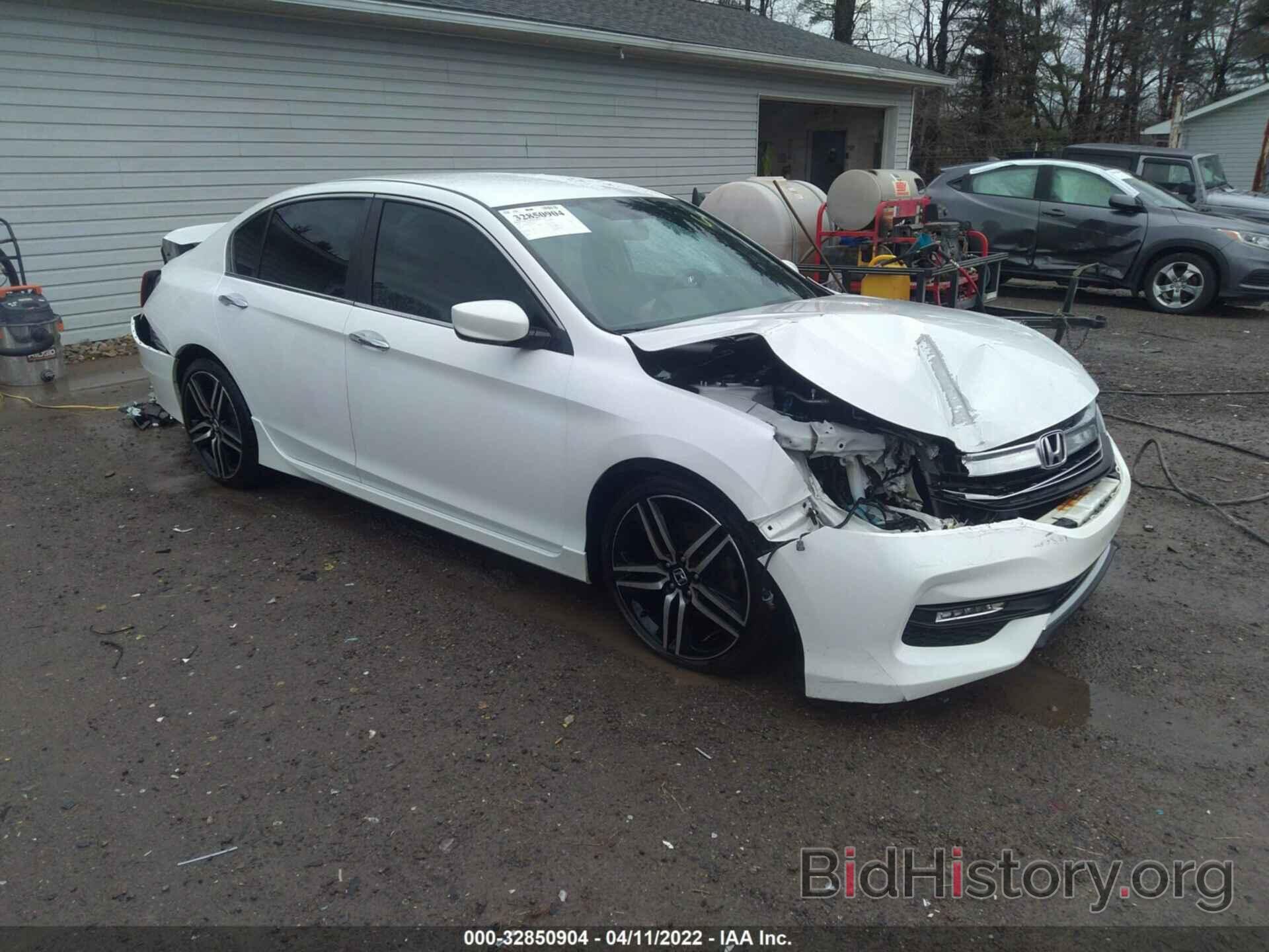 Photo 1HGCR2F56GA015657 - HONDA ACCORD SEDAN 2016