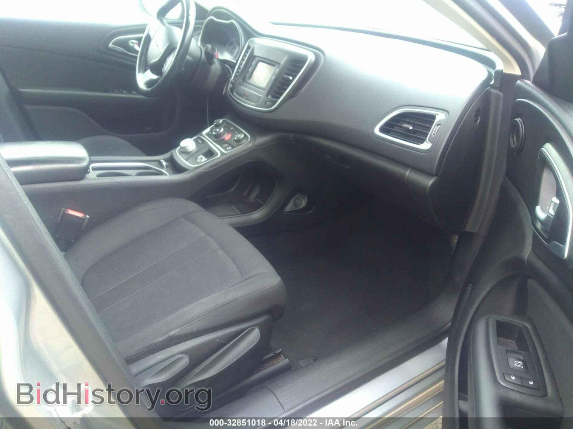 2016 CHRYSLER 200 - VIN: 1C3CCCAB2GN160243 - Фото 5