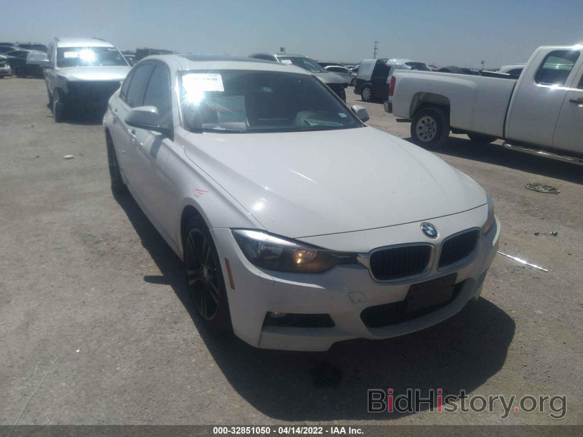 Photo WBA3B5C53FF960167 - BMW 3 SERIES 2015