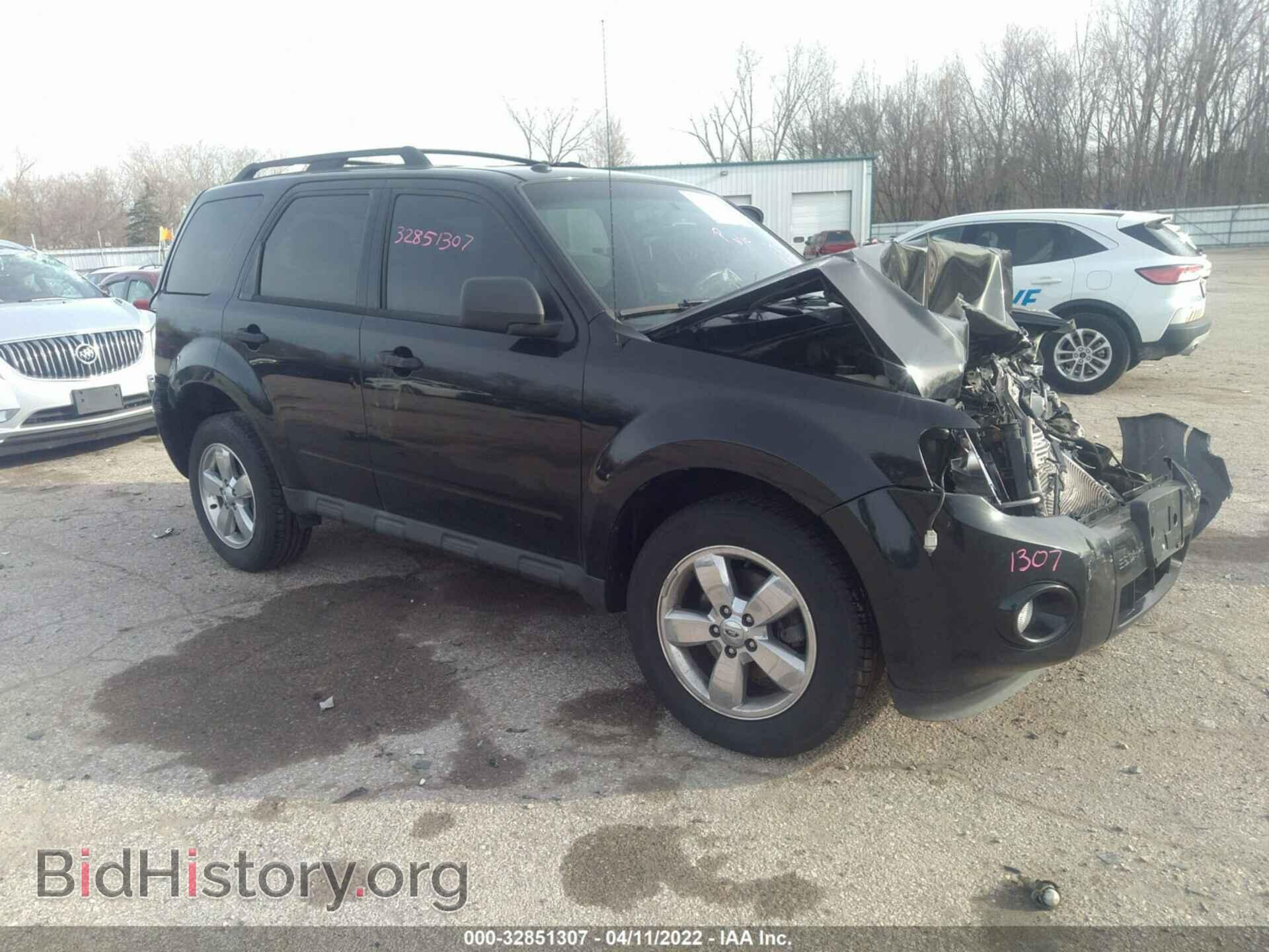 Фотография 1FMCU0D78BKC20076 - FORD ESCAPE 2011