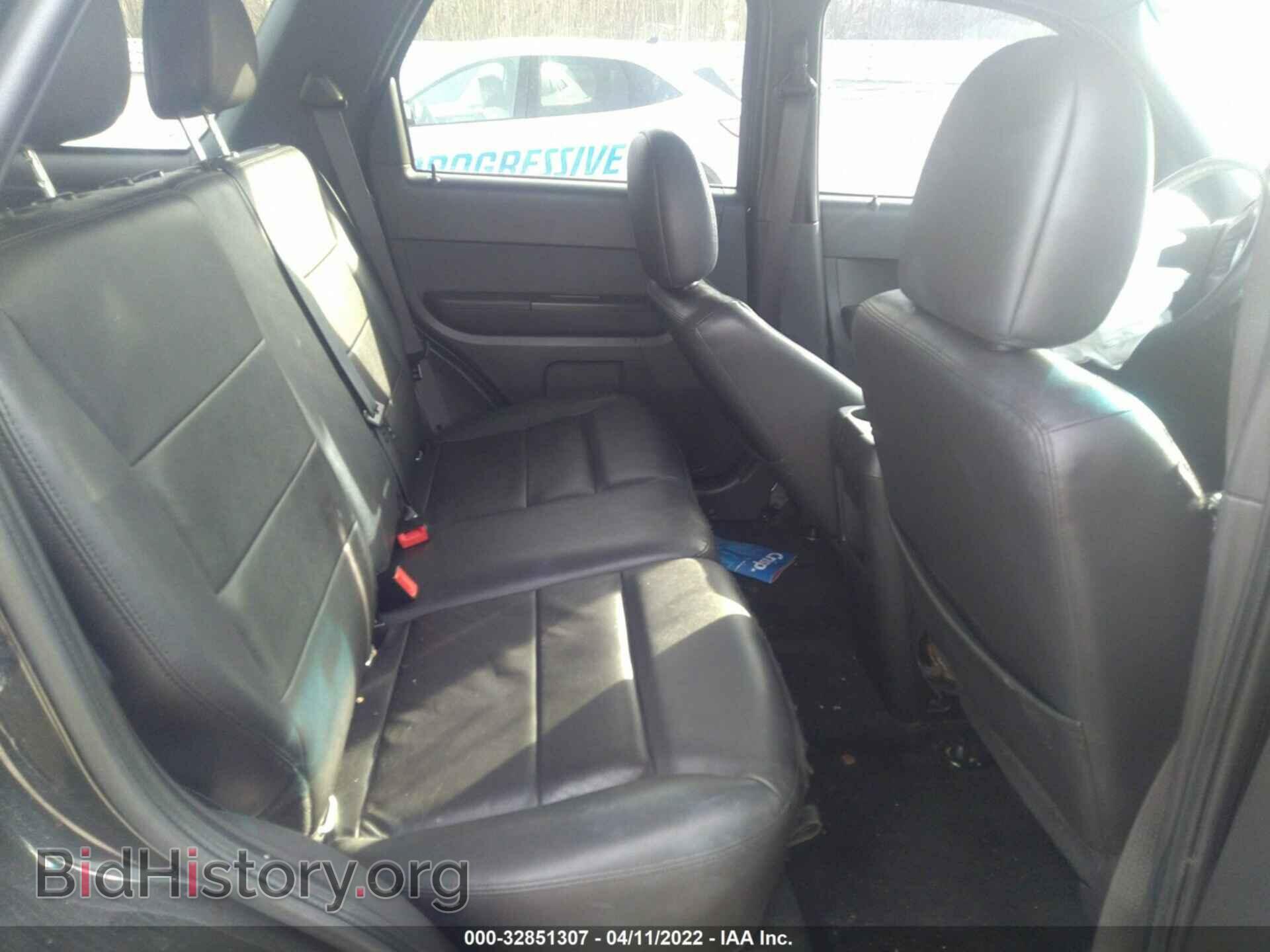 2011 FORD ESCAPE - VIN: 1FMCU0D78BKC20076 - Фото 8