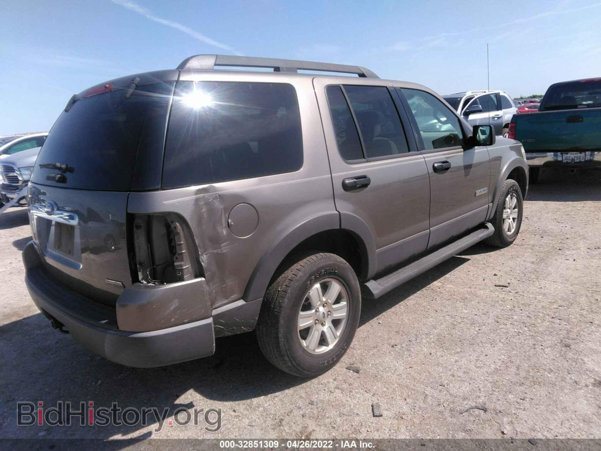 2006 FORD EXPLORER - VIN: 1FMEU63E86UB06374 - Фото 4