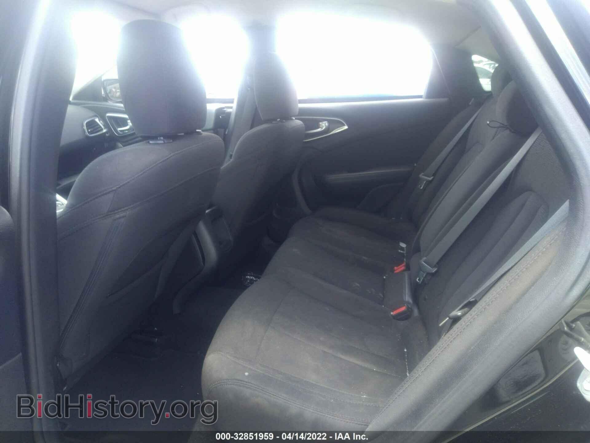 2015 CHRYSLER 200 - VIN: 1C3CCCAB0FN751380 - Photo 8
