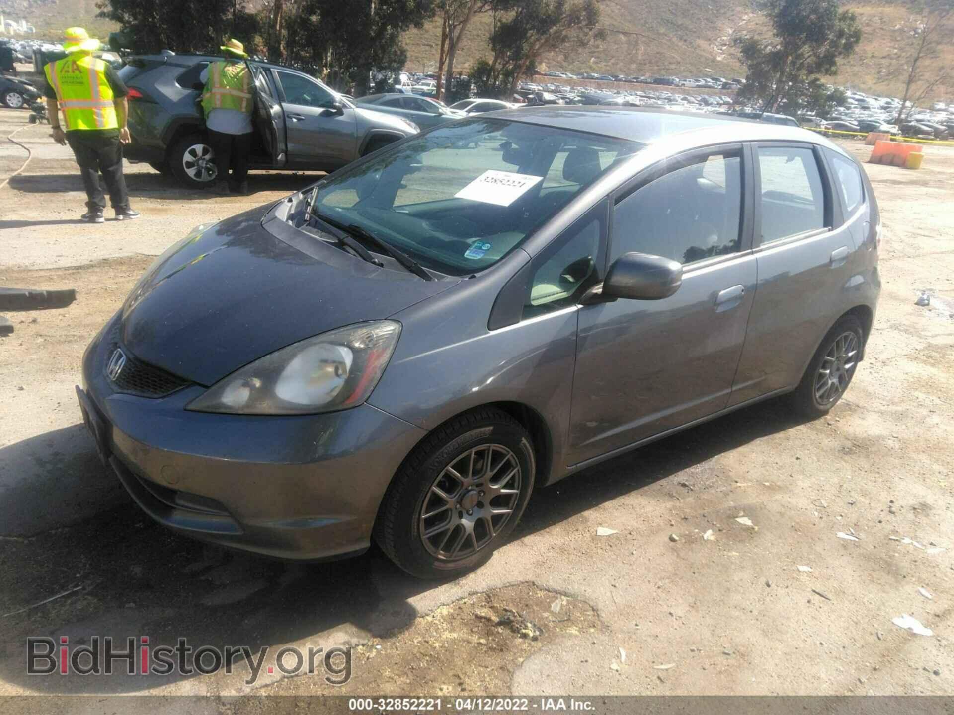 2013 HONDA FIT - VIN: JHMGE8H34DC010739 - Фото 2