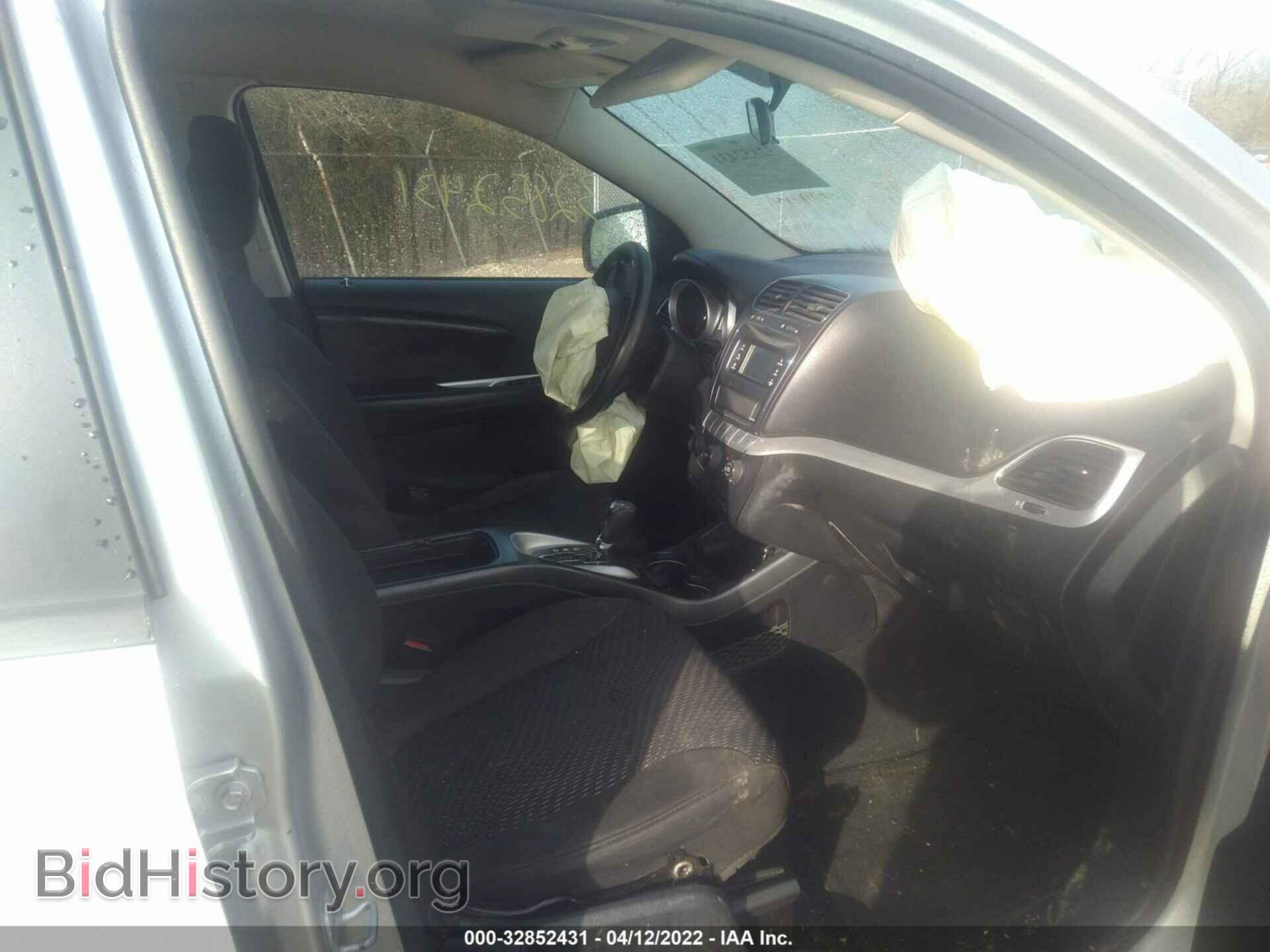 2012 DODGE JOURNEY - VIN: 3C4PDCBG2CT204451 - Фото 5