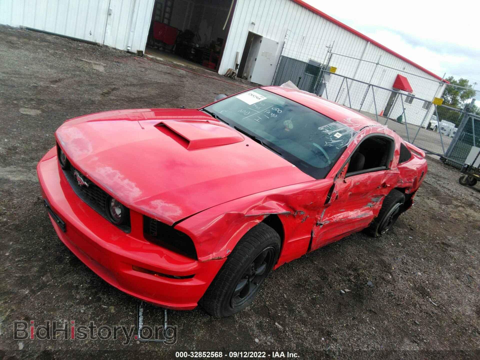 2006 FORD MUSTANG - VIN: 1ZVFT82H165164305 - Фото 2