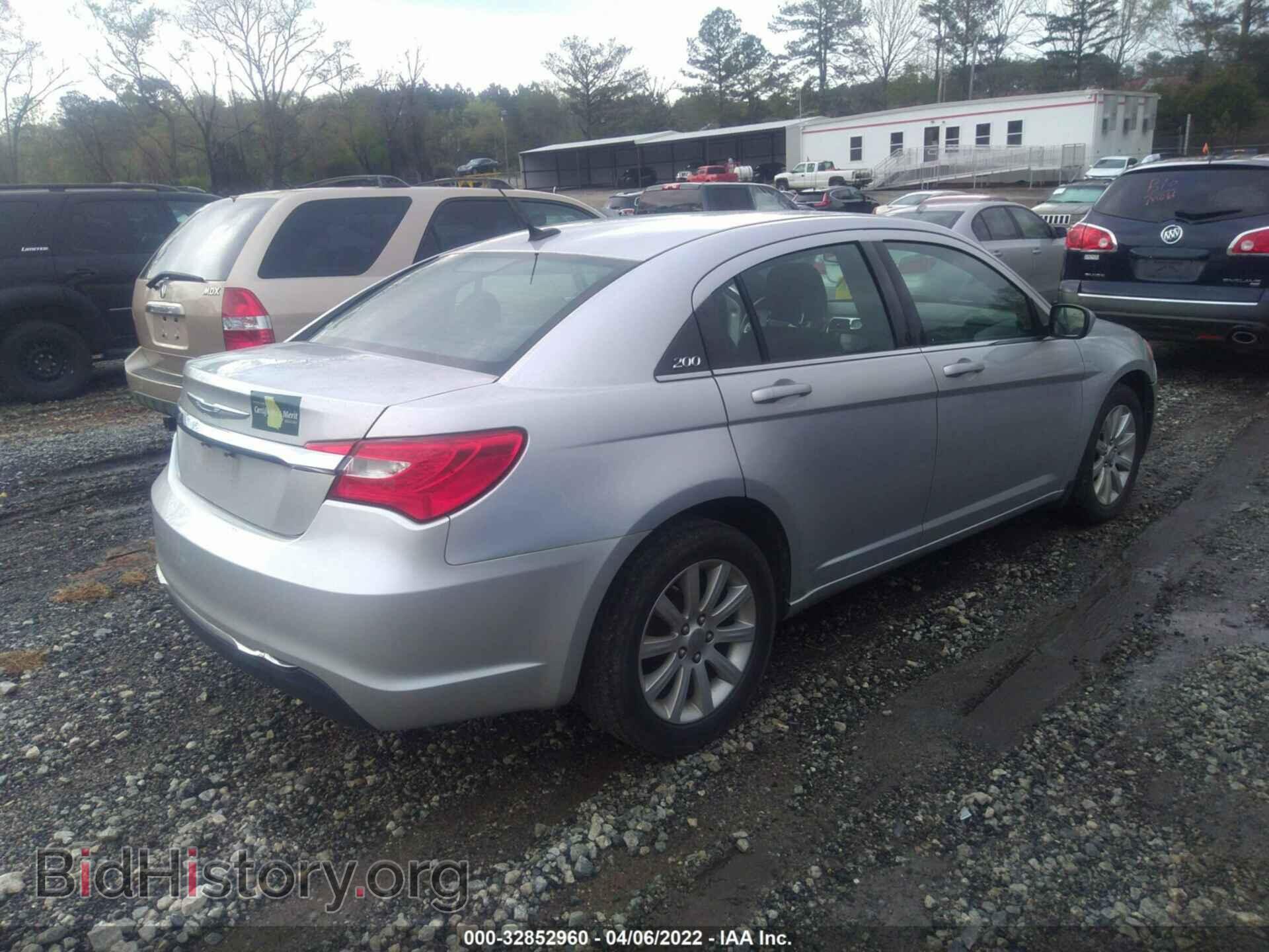 2012 CHRYSLER 200 - VIN: 1C3CCBBG4CN131163 - Фото 4