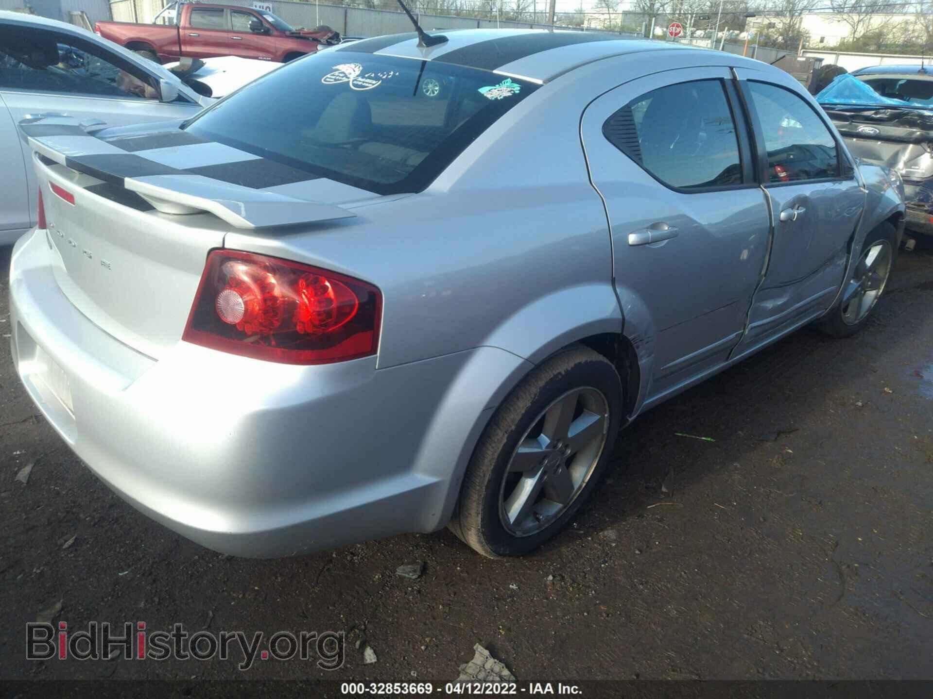2011 DODGE AVENGER - VIN: 1B3BD4FB5BN556177 - Photo 4