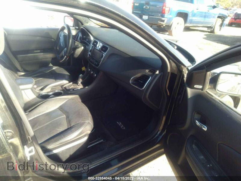 2013 Chrysler 200 (VIN 1C3CCBCG4DN520580) — photo 5 of 11