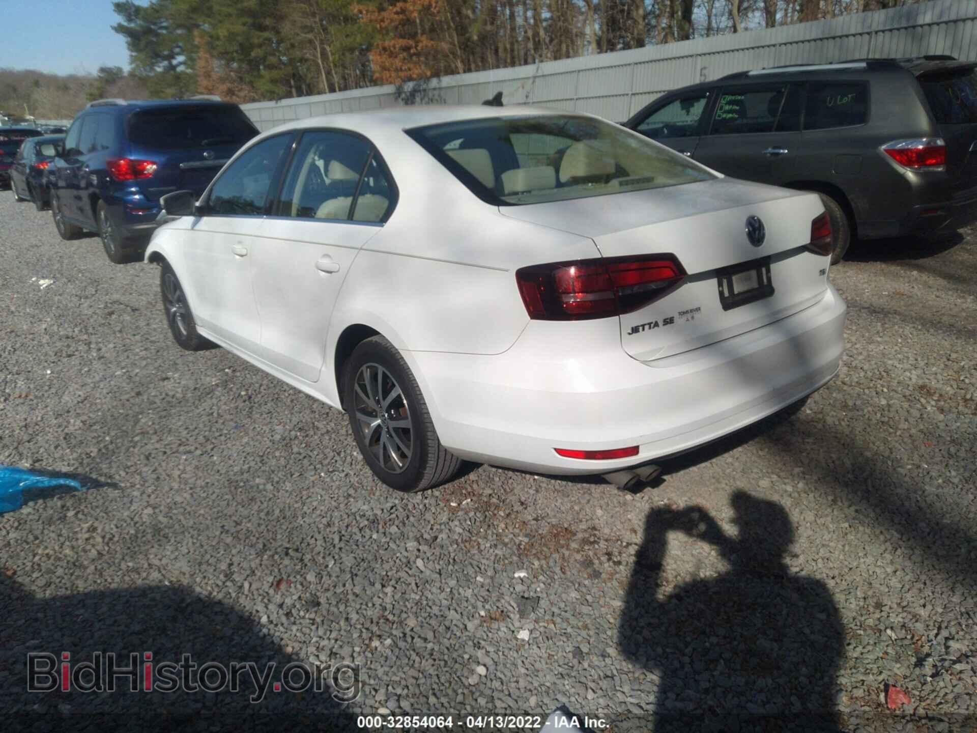 2017 VOLKSWAGEN JETTA - VIN: 3VWDB7AJ3HM359764 - Фото 3
