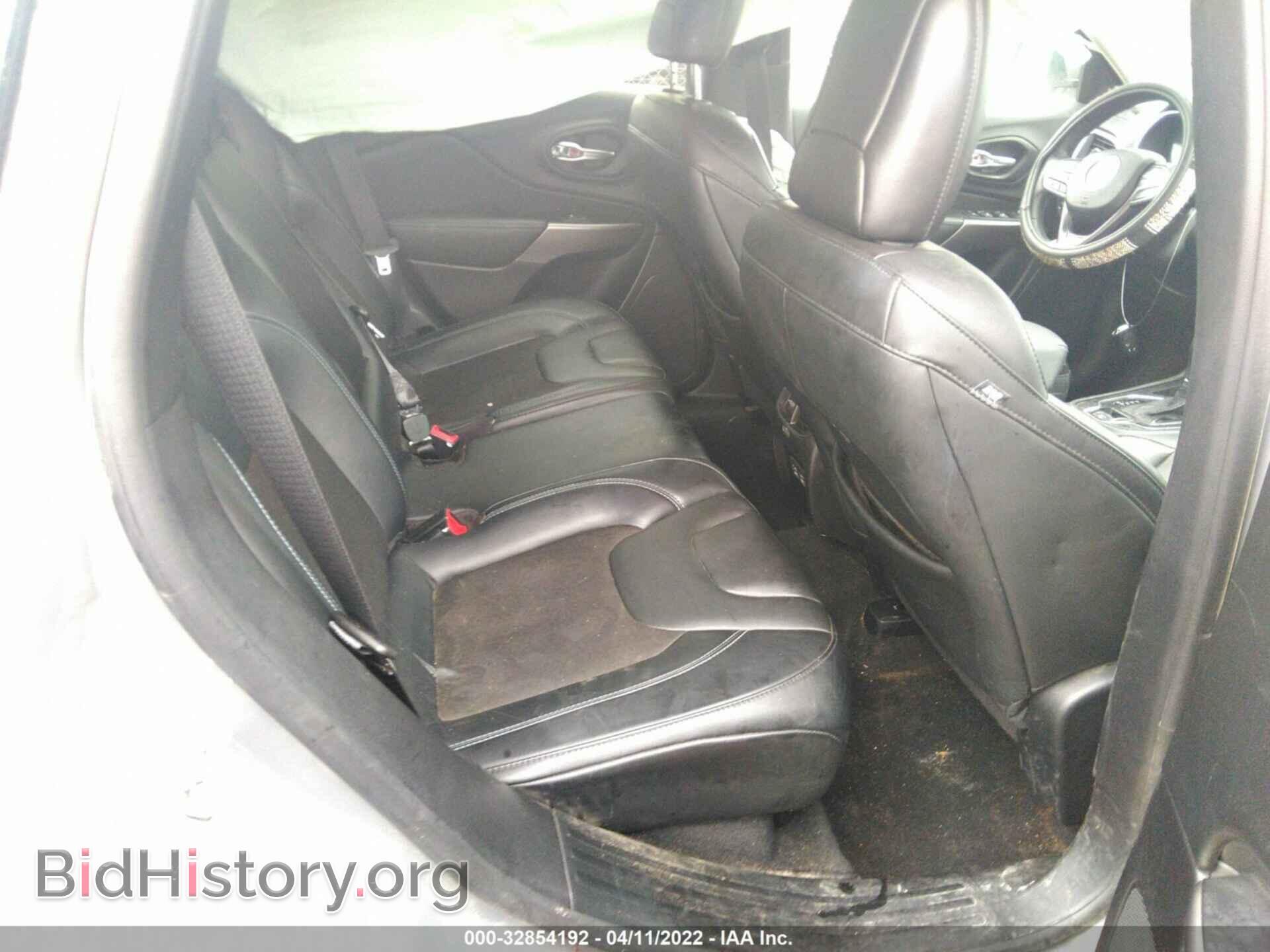 2021 JEEP CHEROKEE - VIN: 1C4PJLLB0MD208582 - Фото 8