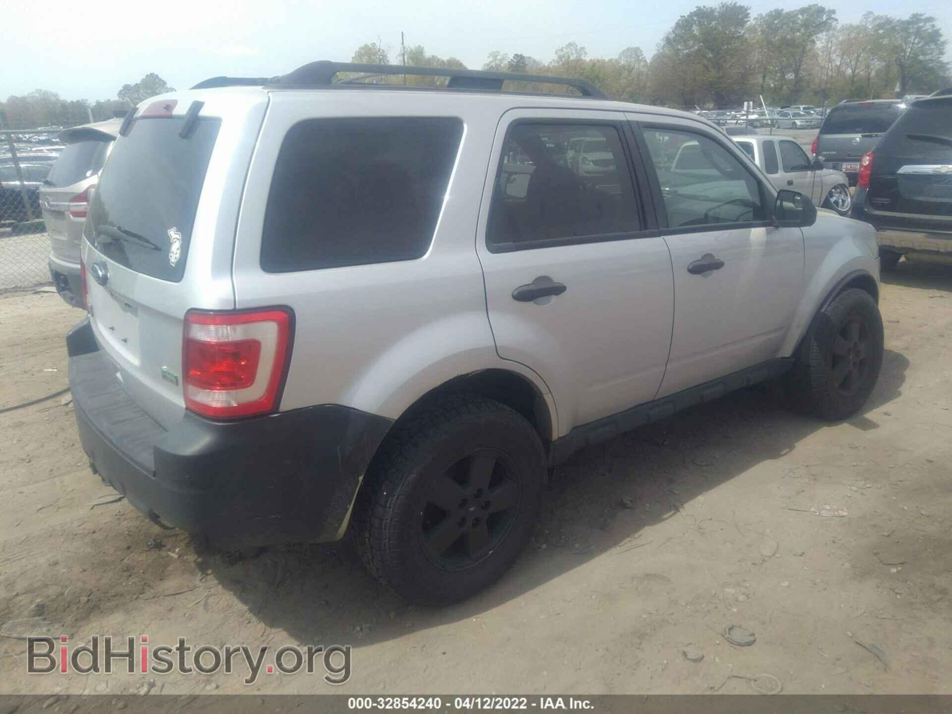 2011 FORD ESCAPE - VIN: 1FMCU9DG9BKB22730 - Фото 4