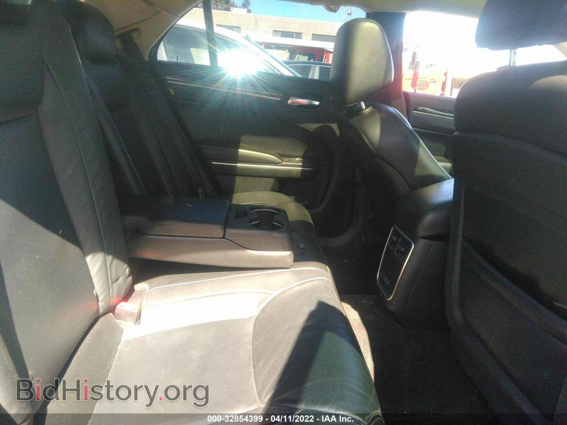 2016 CHRYSLER 300 - VIN: 2C3CCARG6GH220425 - Фото 8