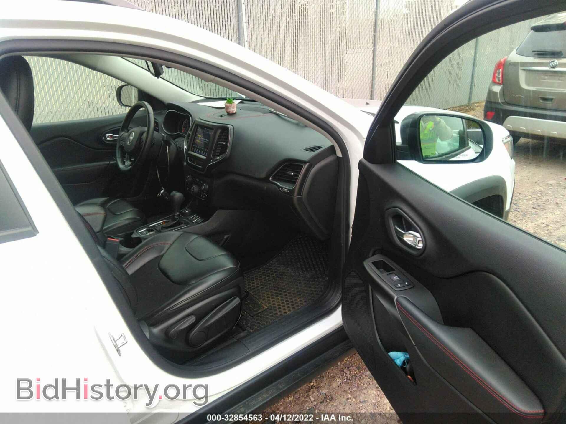 2020 JEEP CHEROKEE - VIN: 1C4PJMBX4LD557388 - Фото 5