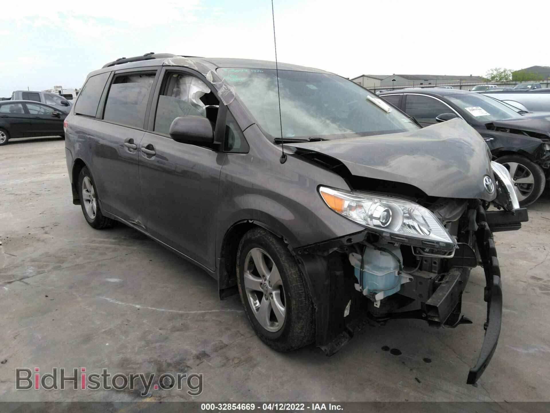 Фотография 5TDKK3DC2ES448964 - TOYOTA SIENNA 2014