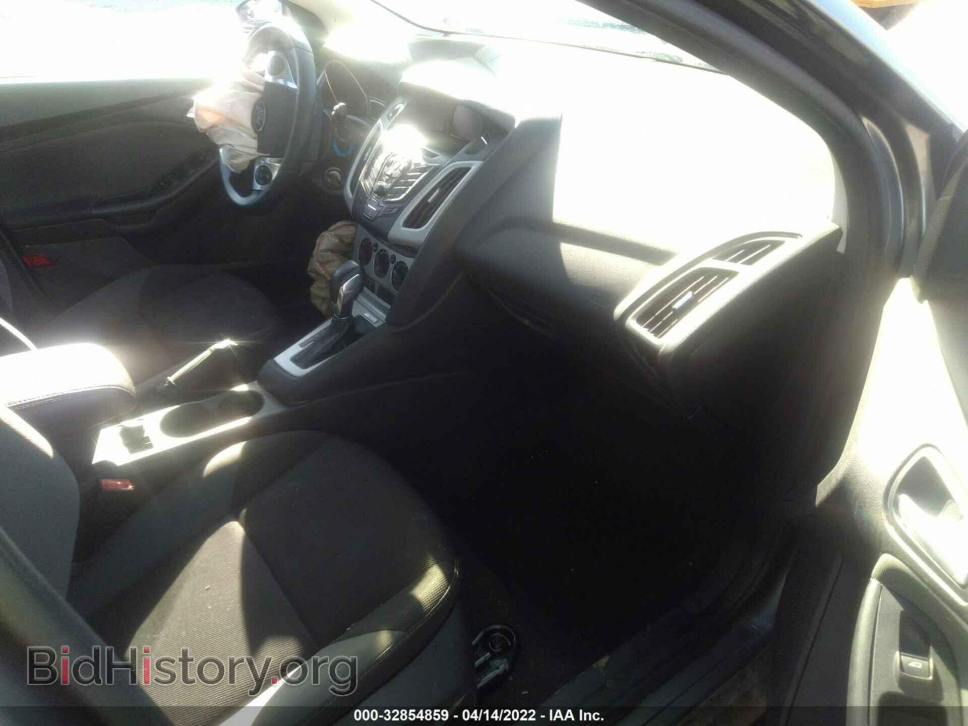 2014 FORD FOCUS - VIN: 1FADP3F2XEL437975 - Фото 5