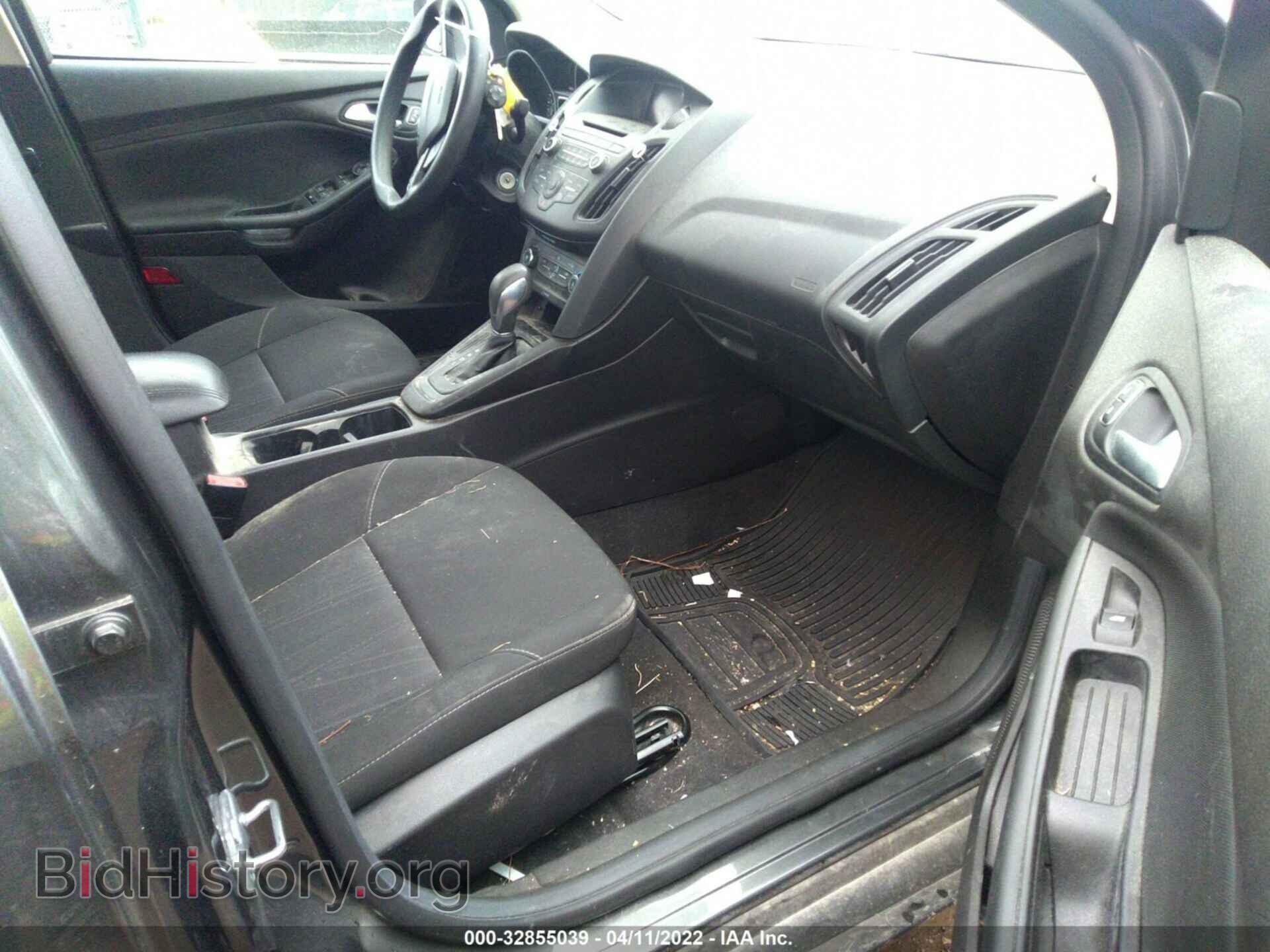 2017 FORD FOCUS - VIN: 1FADP3F2XHL264303 - Фото 5