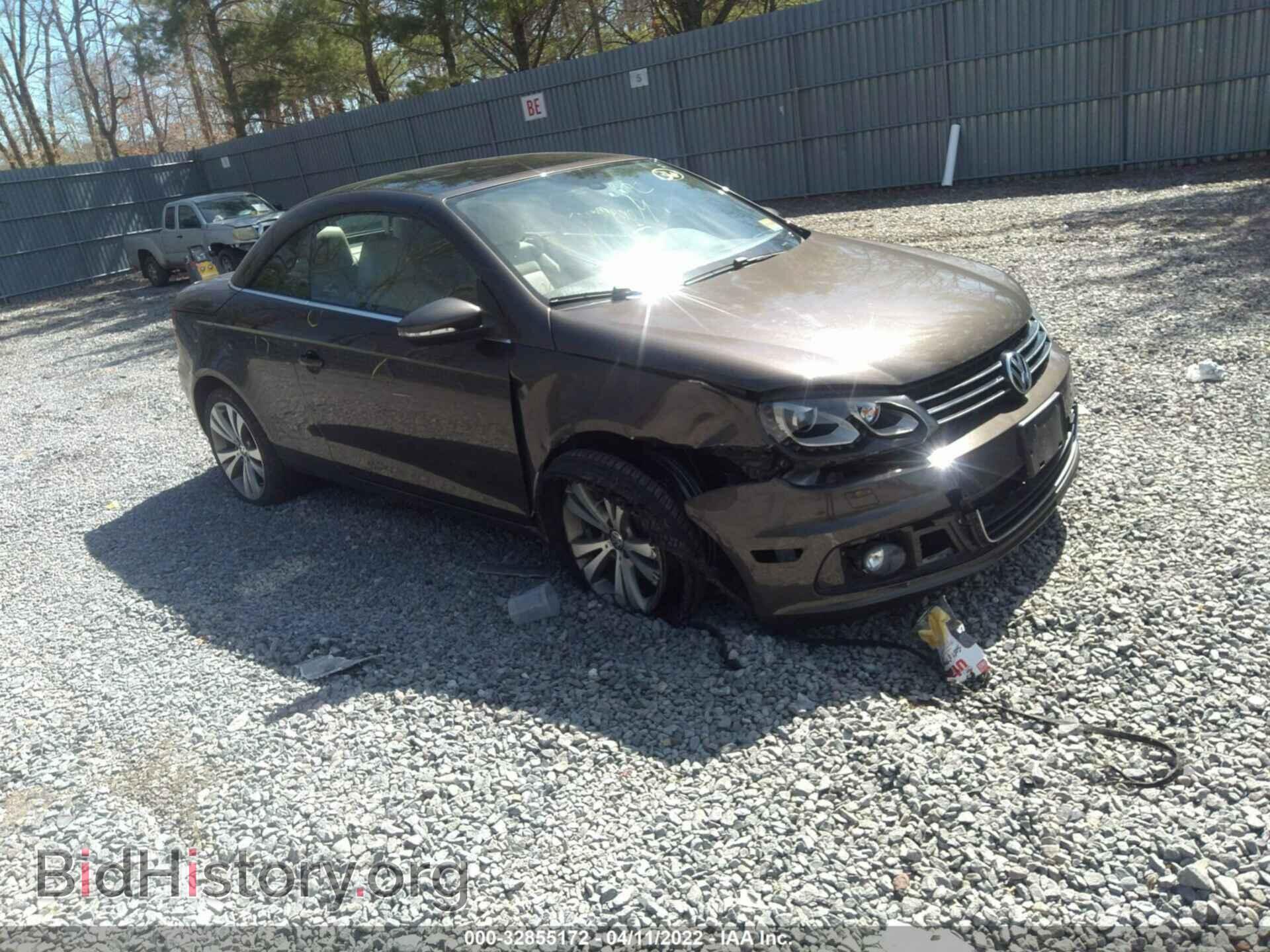 Photo WVWFW8AH8DV002972 - VOLKSWAGEN EOS 2013