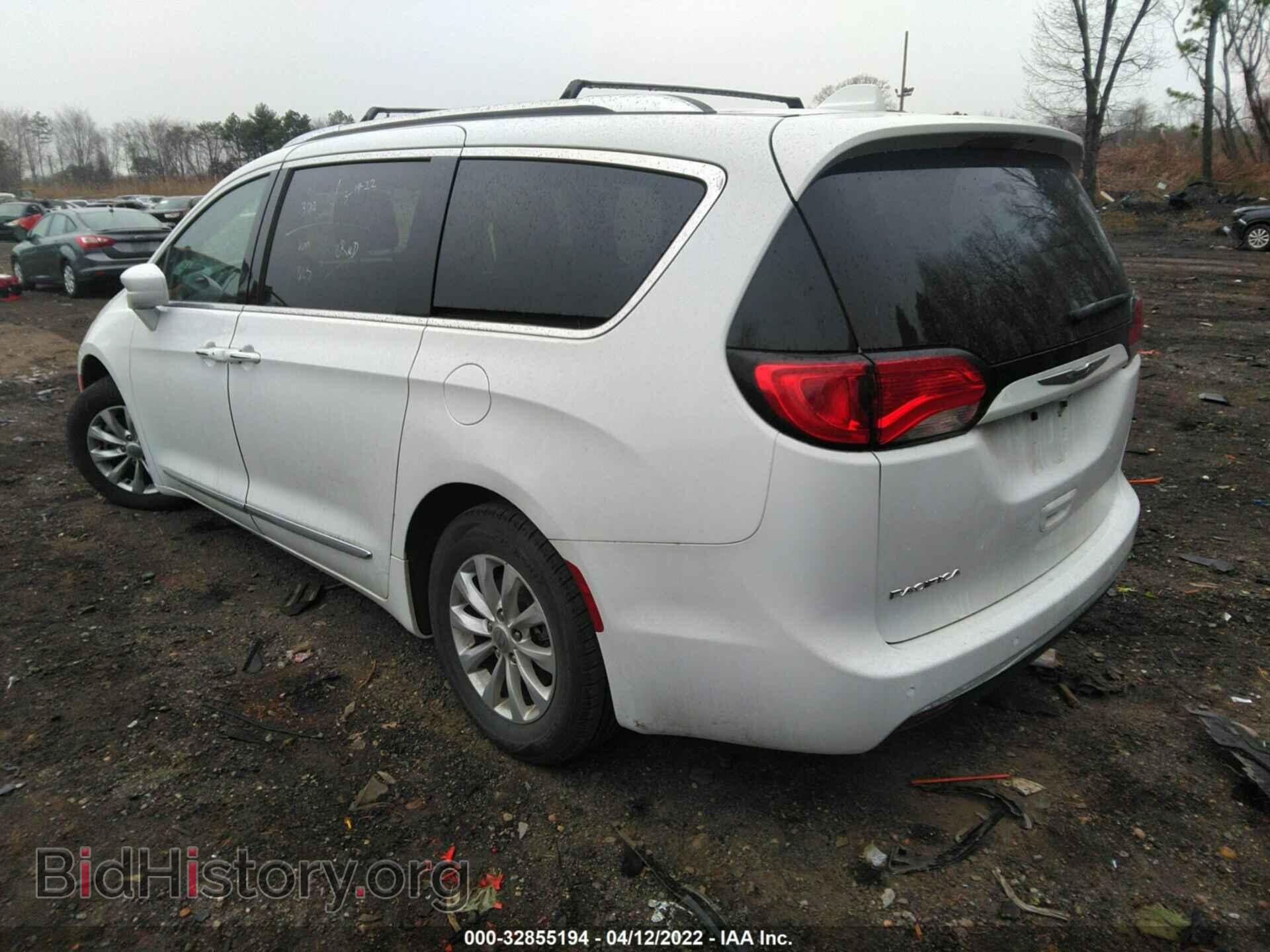 2019 CHRYSLER PACIFICA - VIN: 2C4RC1BG4KR685644 - Фото 3