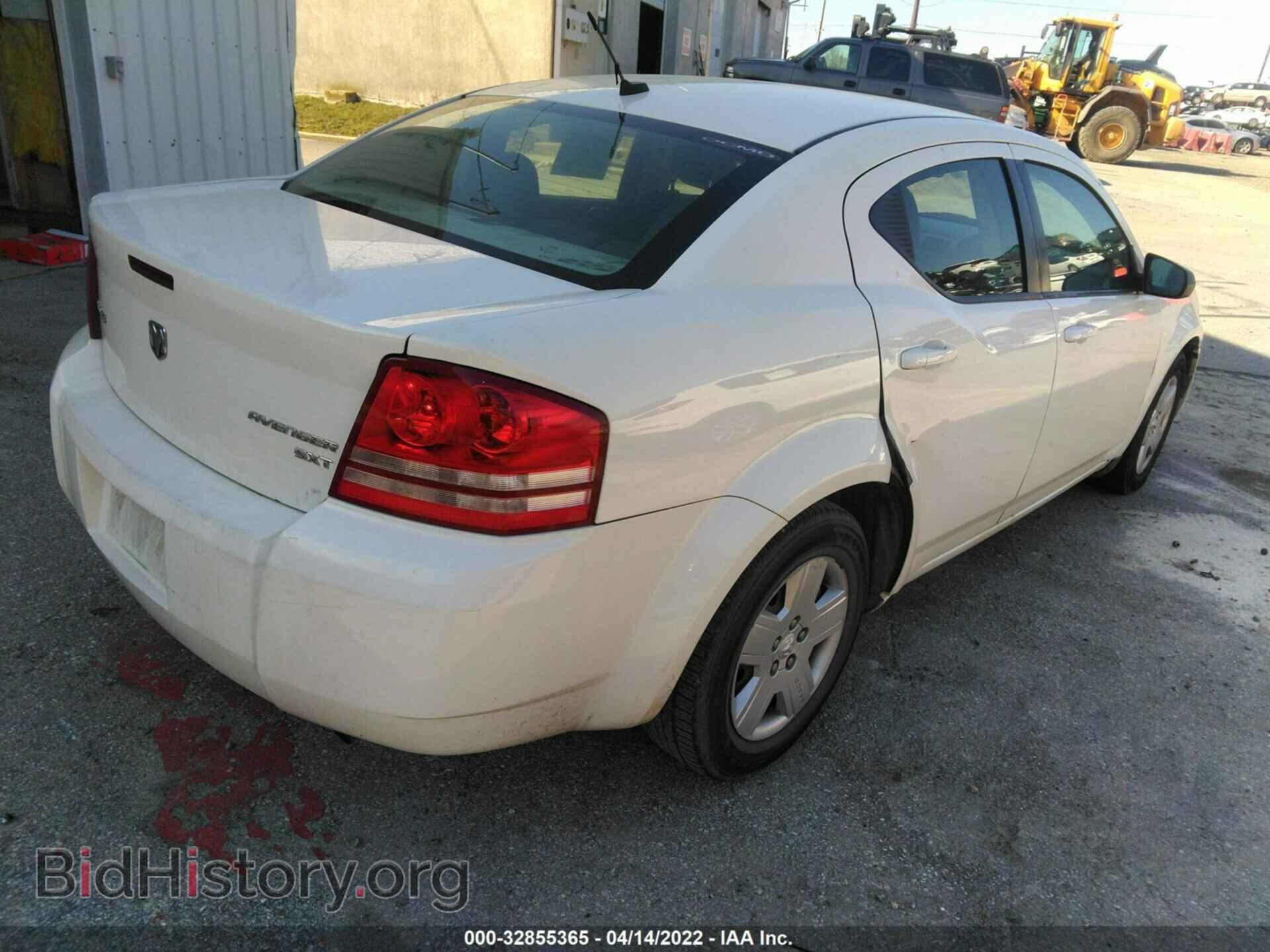 2010 DODGE AVENGER - VIN: 1B3CC4FB2AN189373 - Photo 4