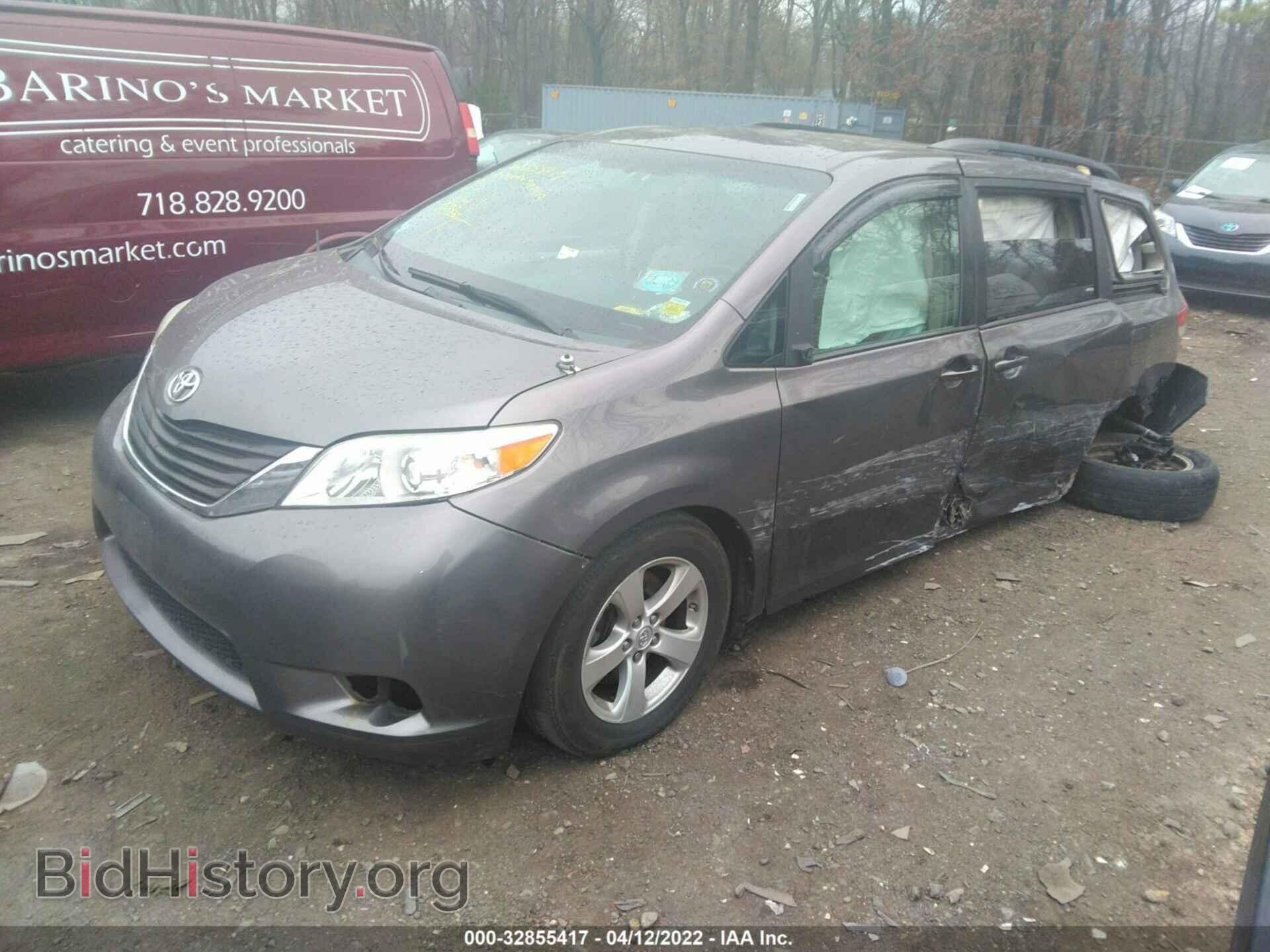 2014 TOYOTA SIENNA - VIN: 5TDKK3DC7ES515526 - Фото 2