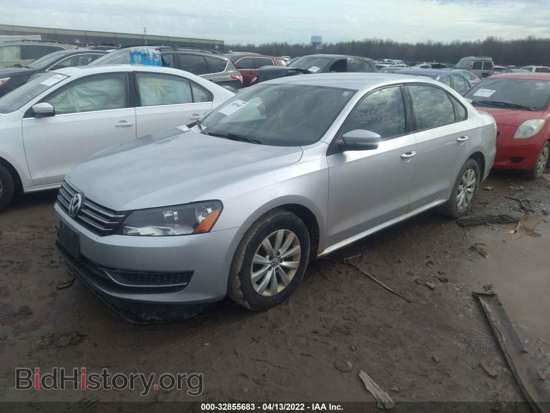 2013 VOLKSWAGEN PASSAT - VIN: 1VWAP7A37DC062403 - Фото 2