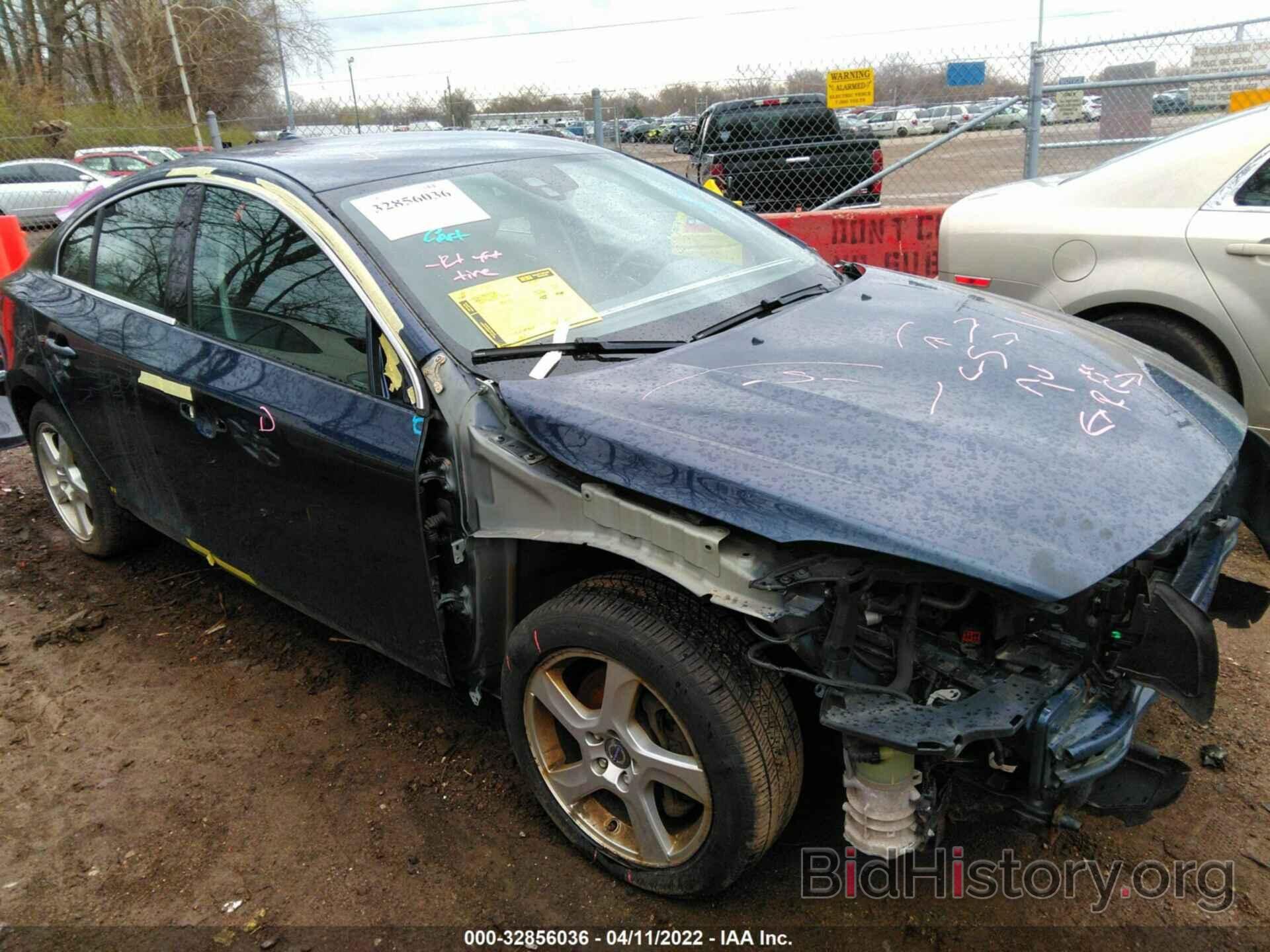 Photo YV1612FH3D1215110 - VOLVO S60 2013