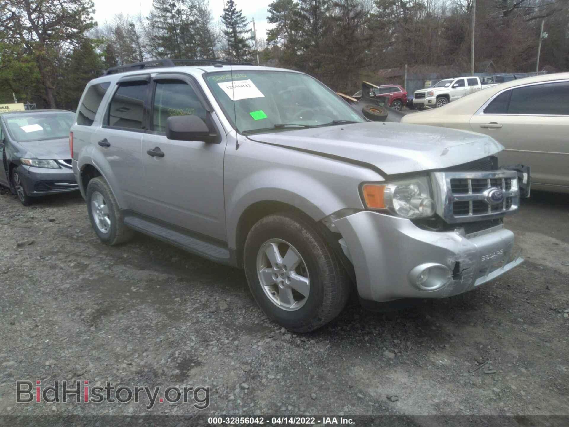 Photo 1FMCU0DG5AKB54892 - FORD ESCAPE 2010