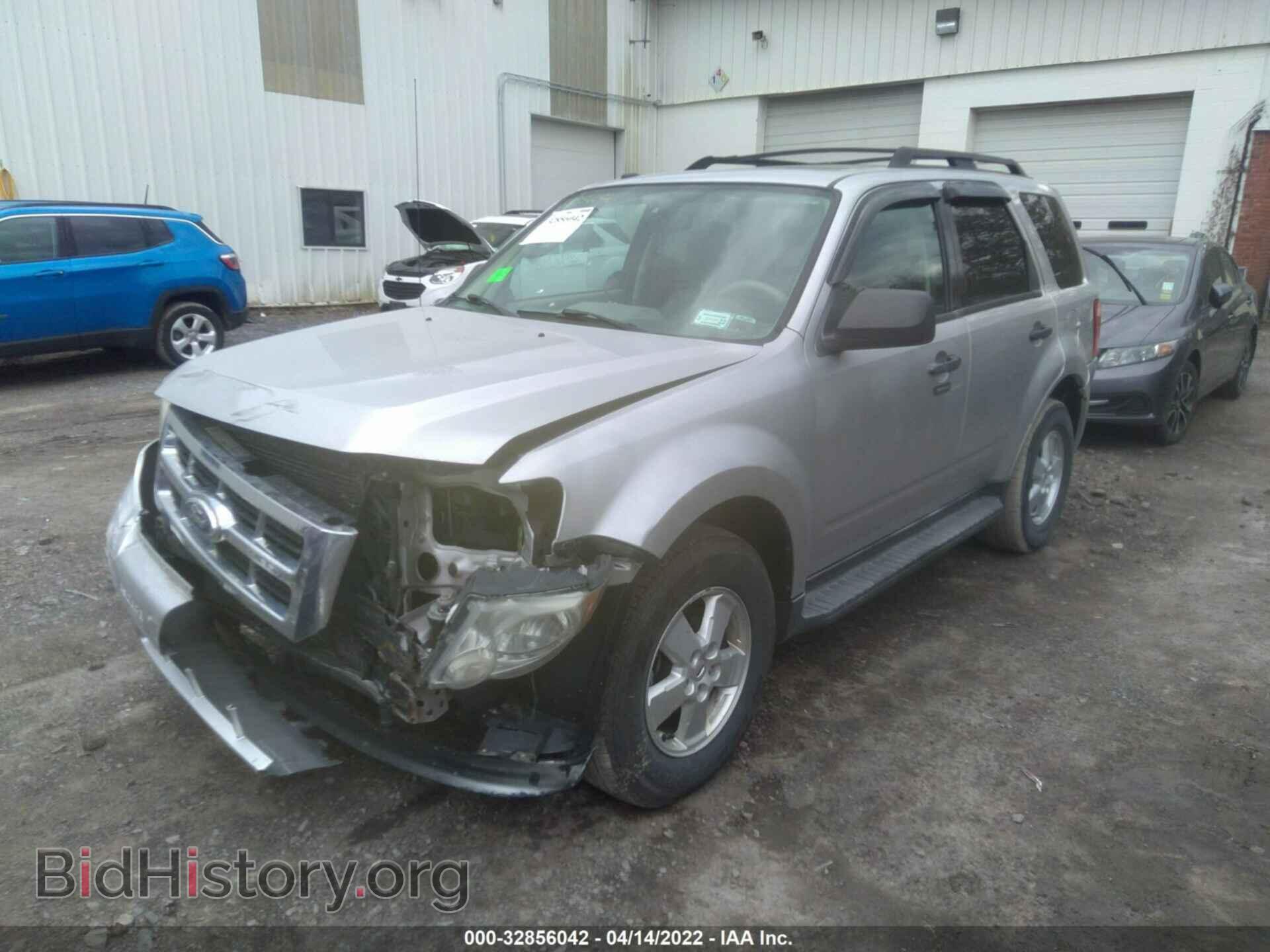 2010 FORD ESCAPE - VIN: 1FMCU0DG5AKB54892 - Фото 2