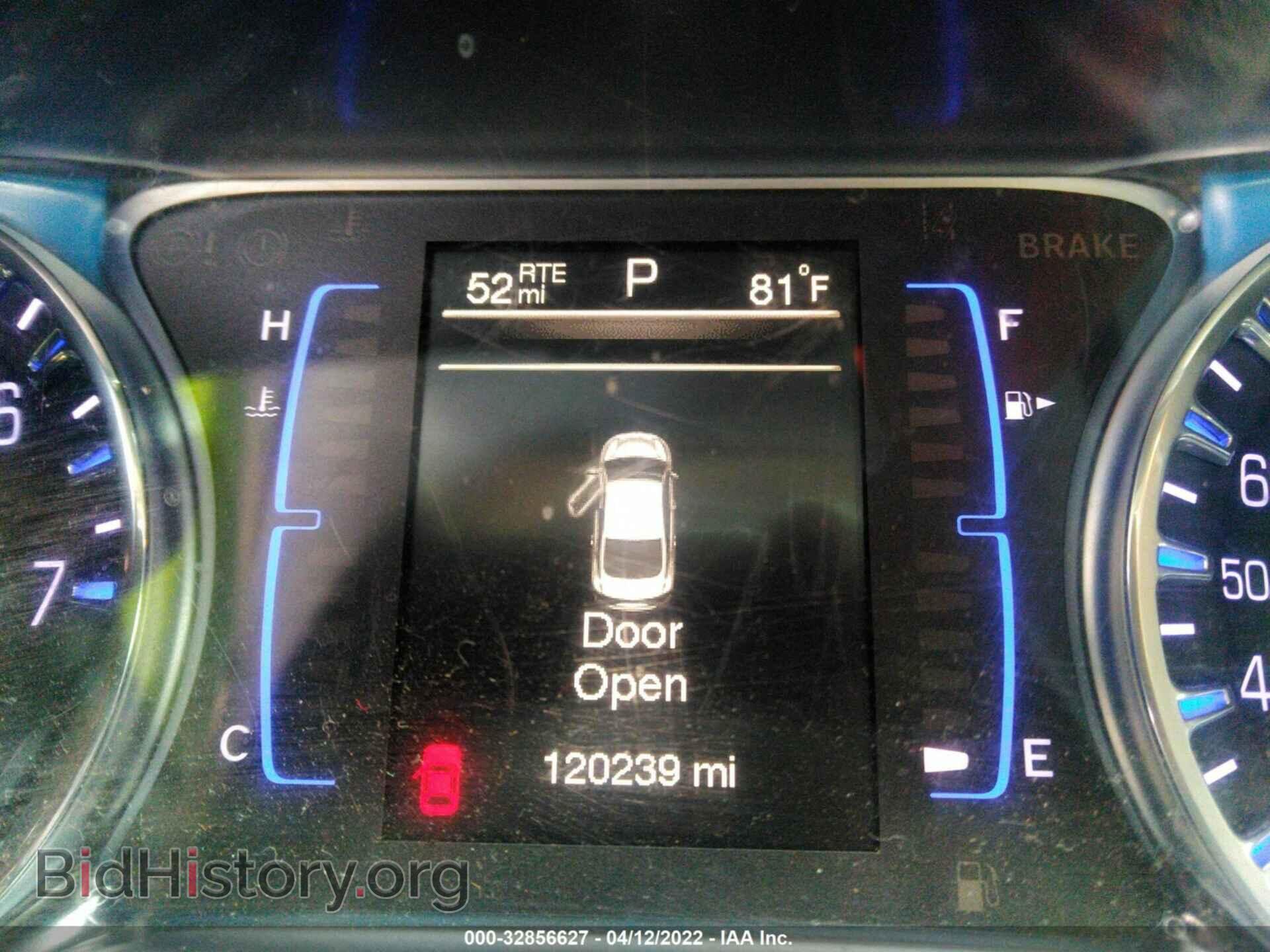 2016 CHRYSLER 200 - VIN: 1C3CCCAB8GN164863 - Photo 7