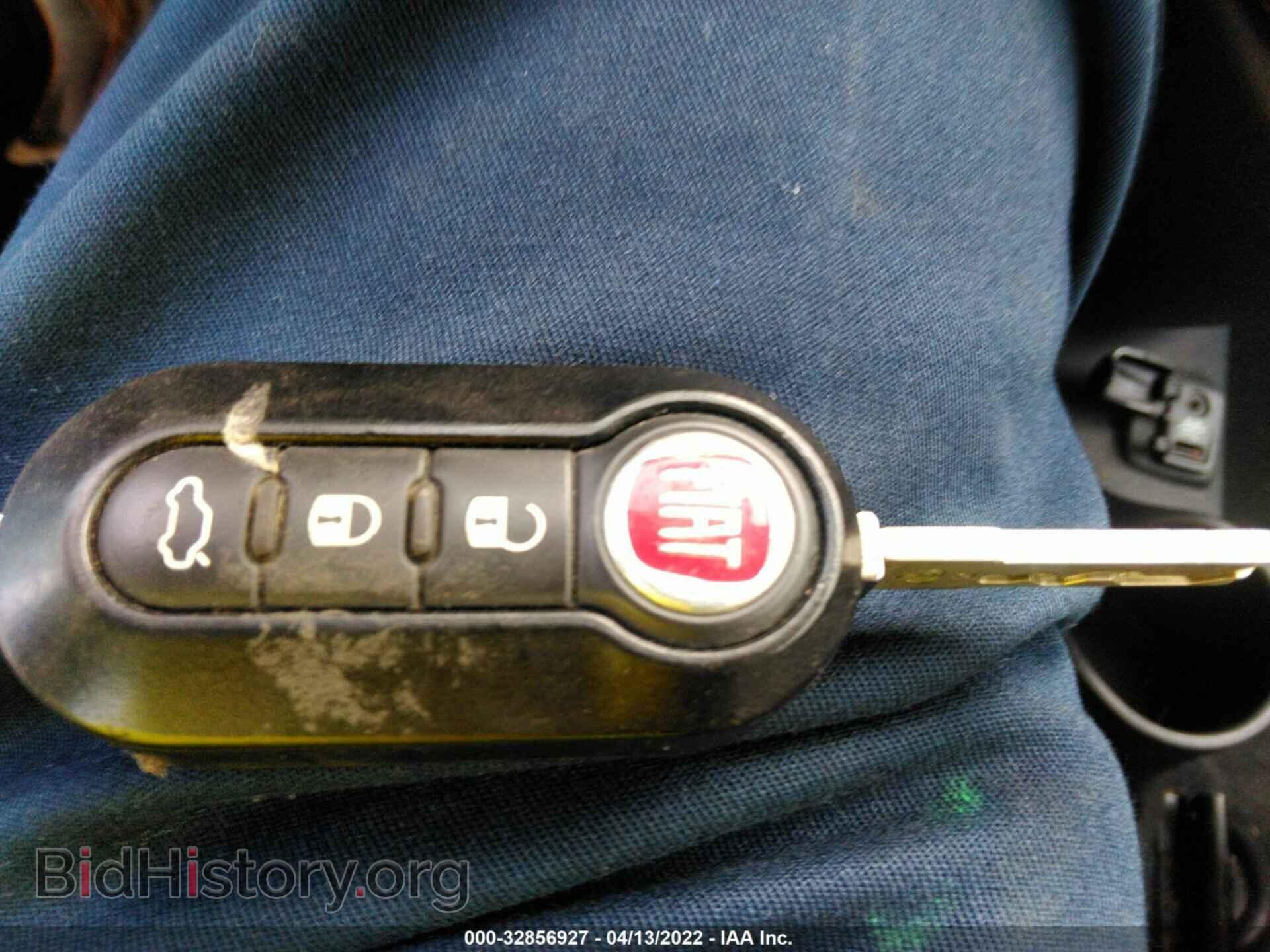 2015 FIAT 500 - VIN: 3C3CFFAR0FT622657 - Photo 11