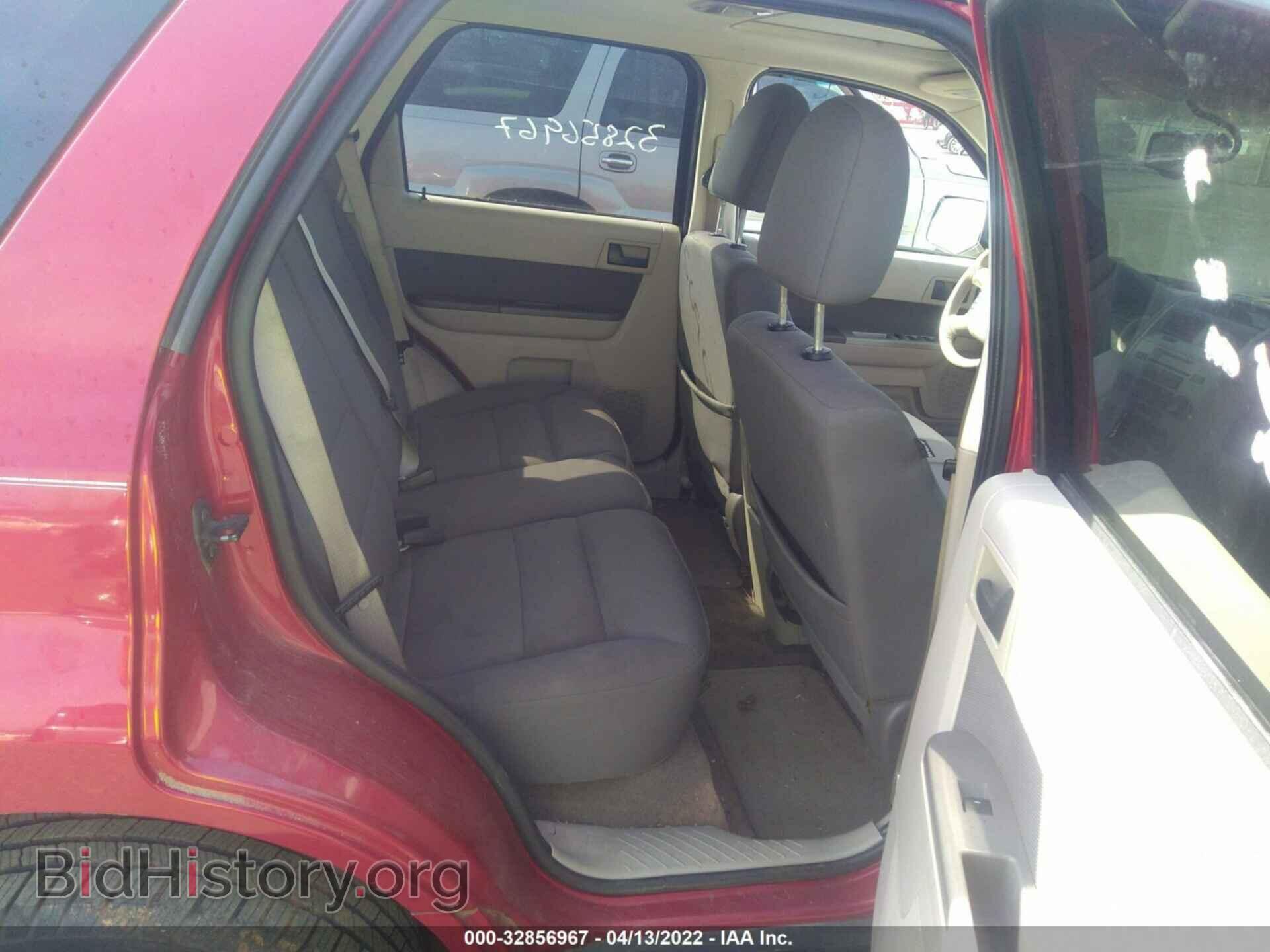 2010 FORD ESCAPE - VIN: 1FMCU0D77AKA43776 - Фото 8