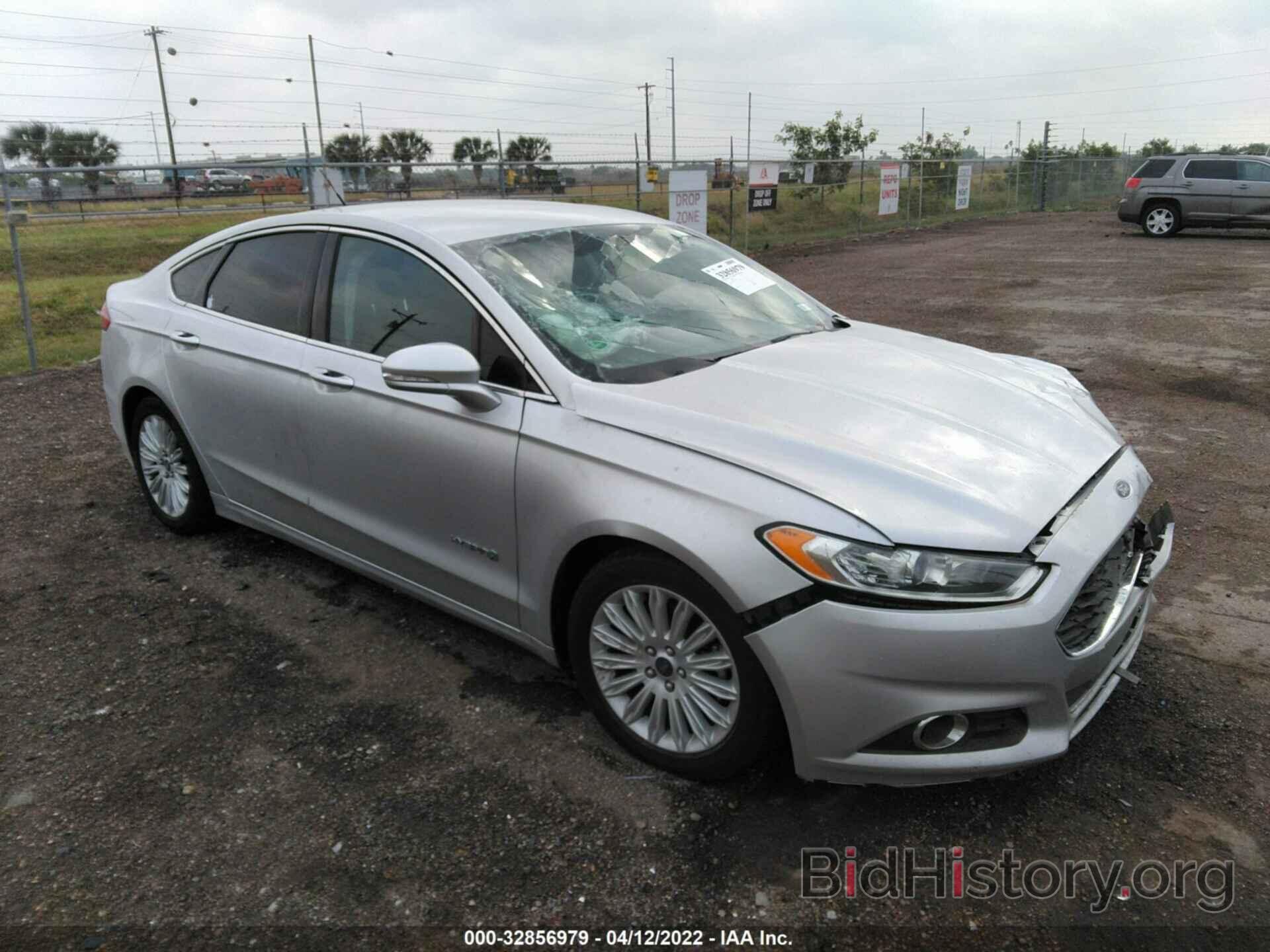 Photo 3FA6P0LU9FR229411 - FORD FUSION 2015