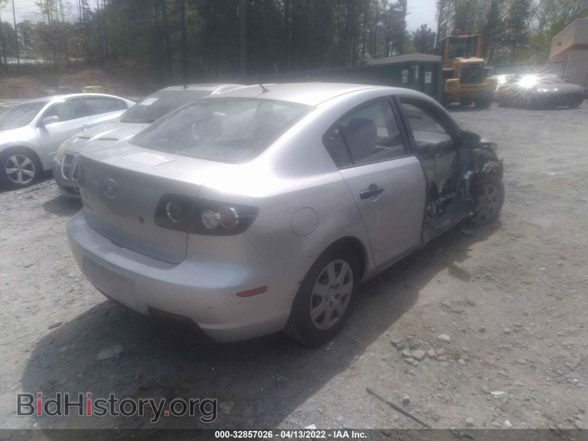 2007 MAZDA MAZDA3 - VIN: JM1BK32F871670101 - Фото 4
