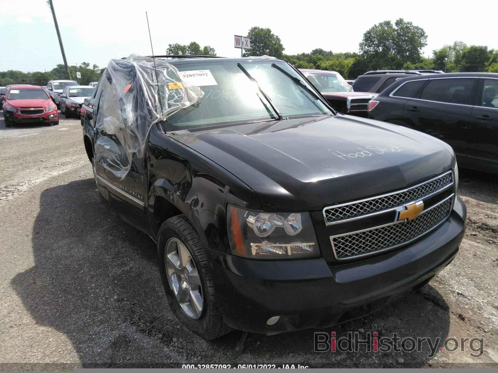 Photo 3GNTKGE77CG134744 - CHEVROLET AVALANCHE 2012