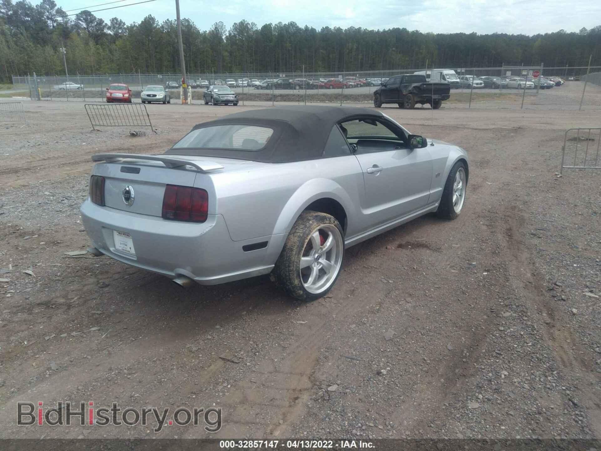 2006 FORD MUSTANG - VIN: 1ZVHT85H565130064 - Фото 4