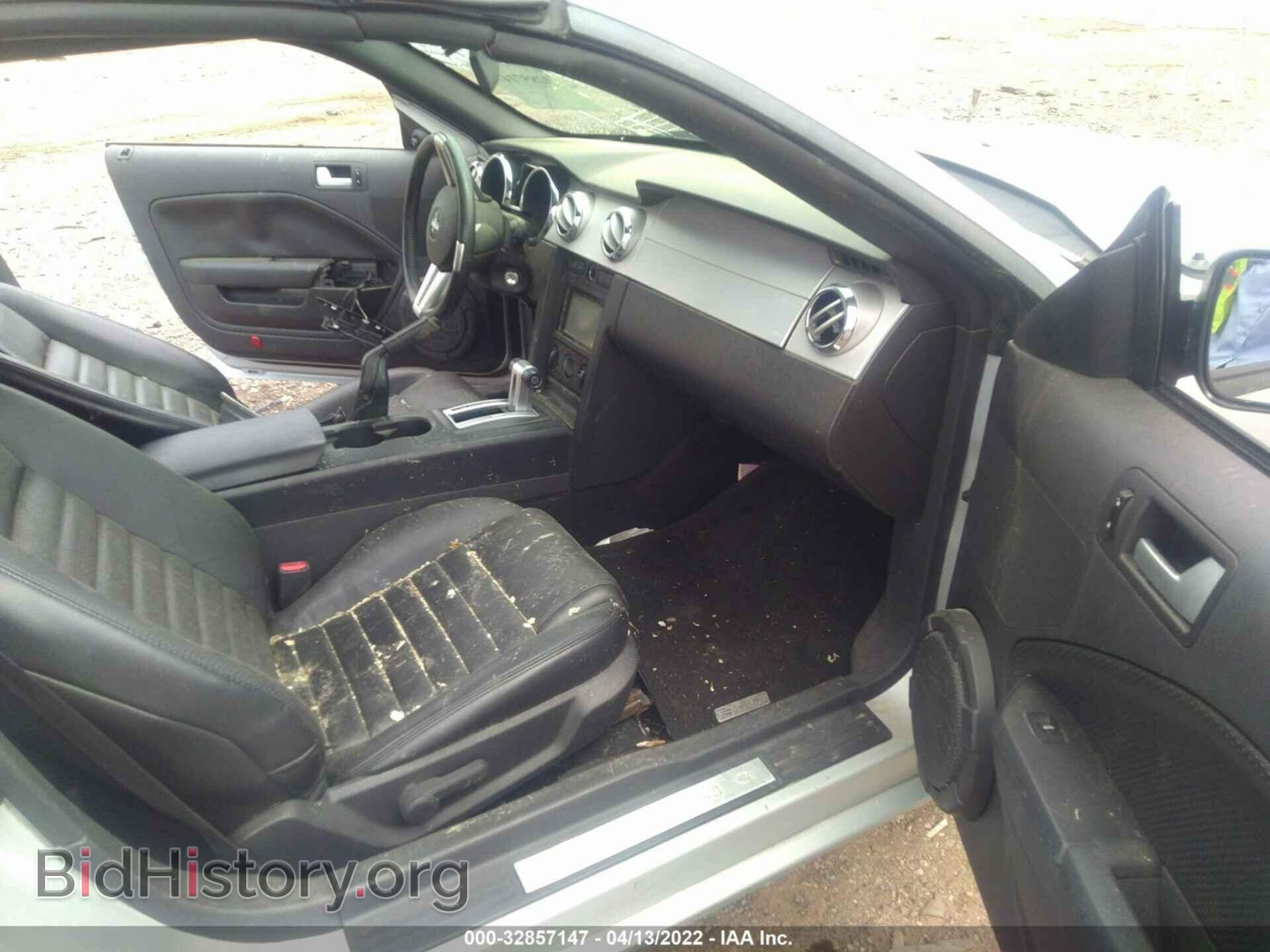 2006 FORD MUSTANG - VIN: 1ZVHT85H565130064 - Фото 5