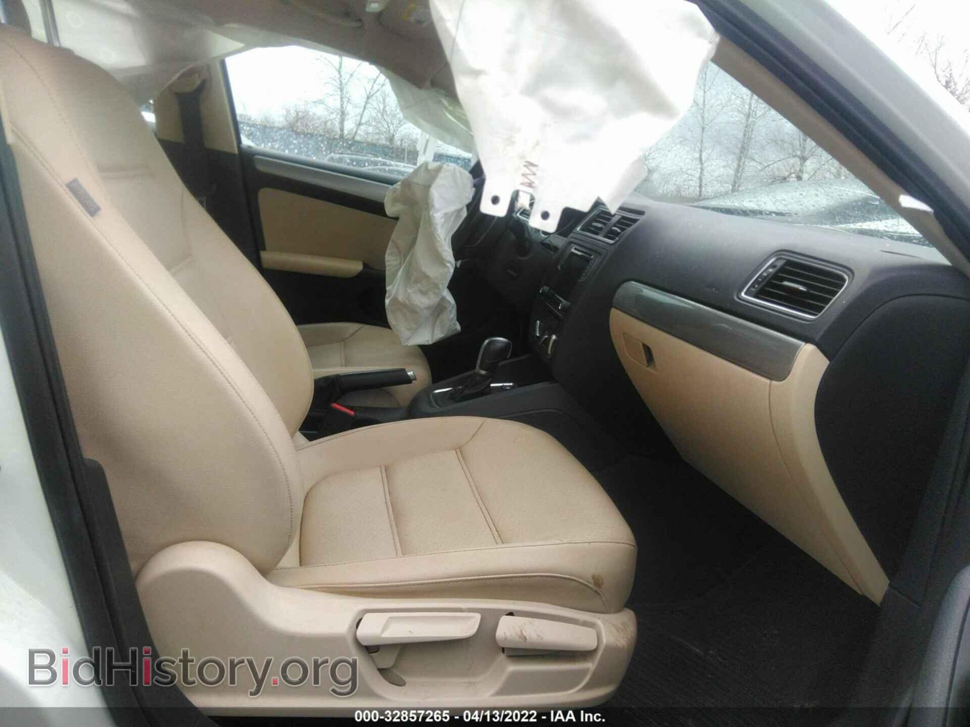 2017 VOLKSWAGEN JETTA - VIN: 3VWDB7AJ4HM256854 - Фото 5