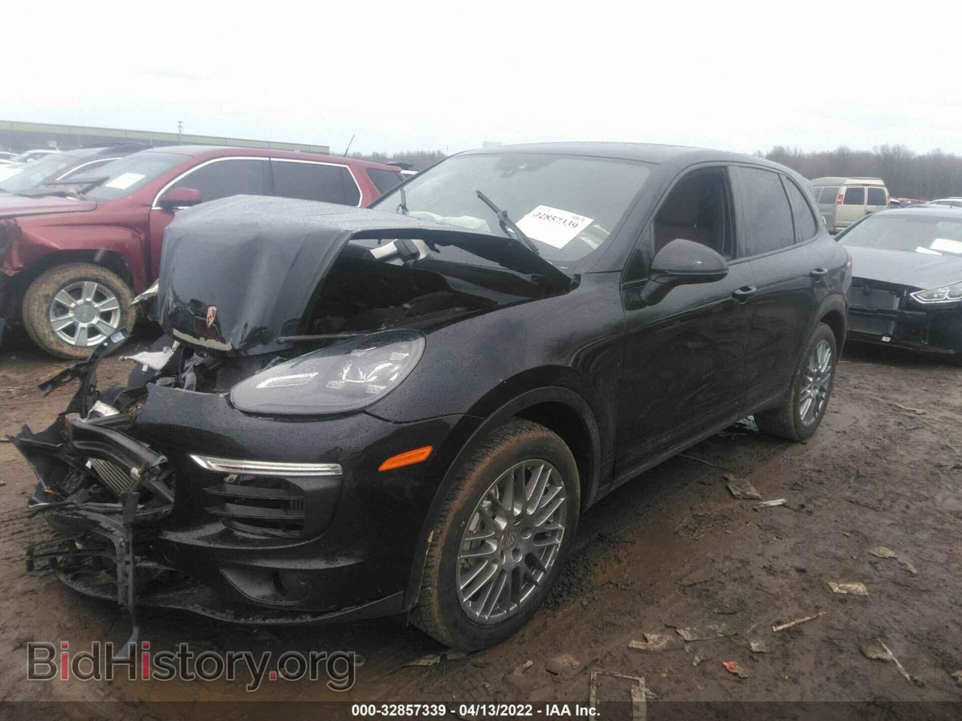 2016 PORSCHE CAYENNE - VIN: WP1AB2A28GLA96798 - Фото 2