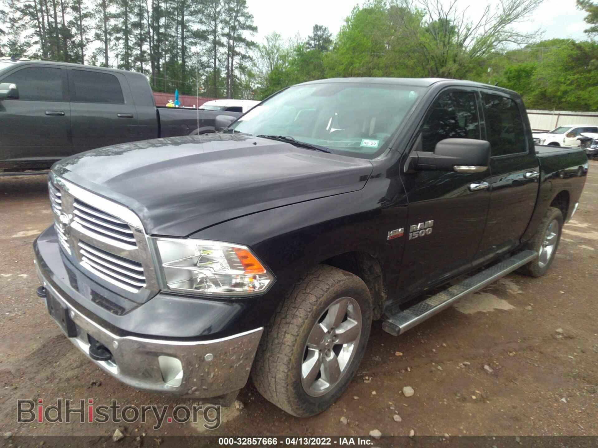 2015 RAM 1500 - VIN: 1C6RR7LT3FS725043 - Фото 2