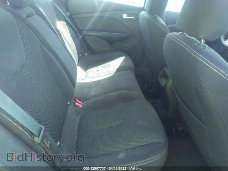2015 Dodge DART (VIN 1C3CDFBB4FD222162) — фото 8 из 15