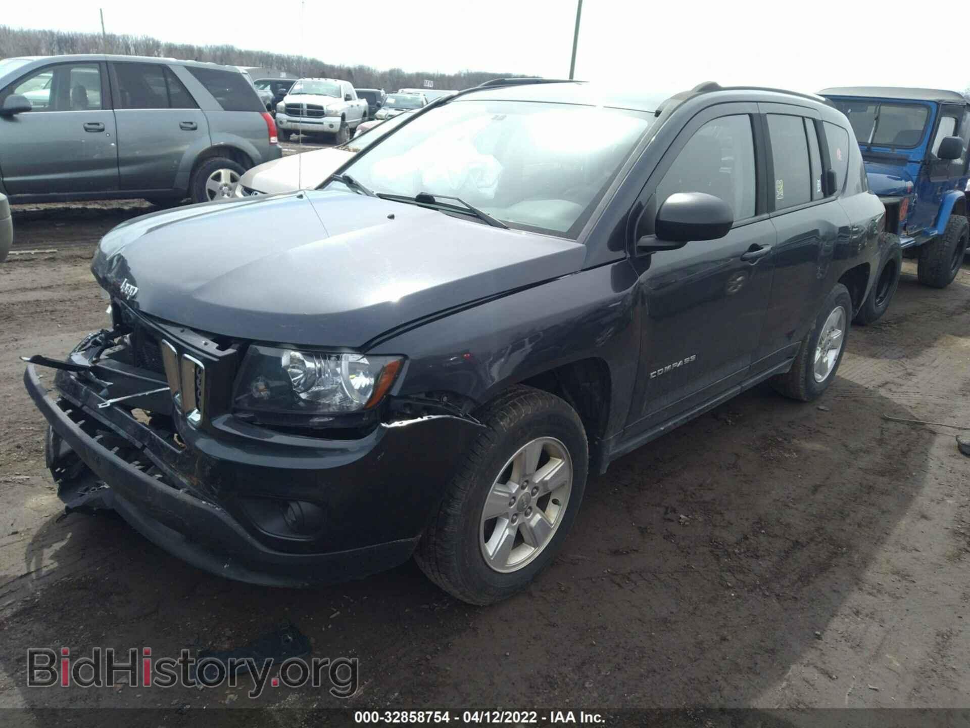 2014 JEEP COMPASS - VIN: 1C4NJCBAXED844413 - Фото 2