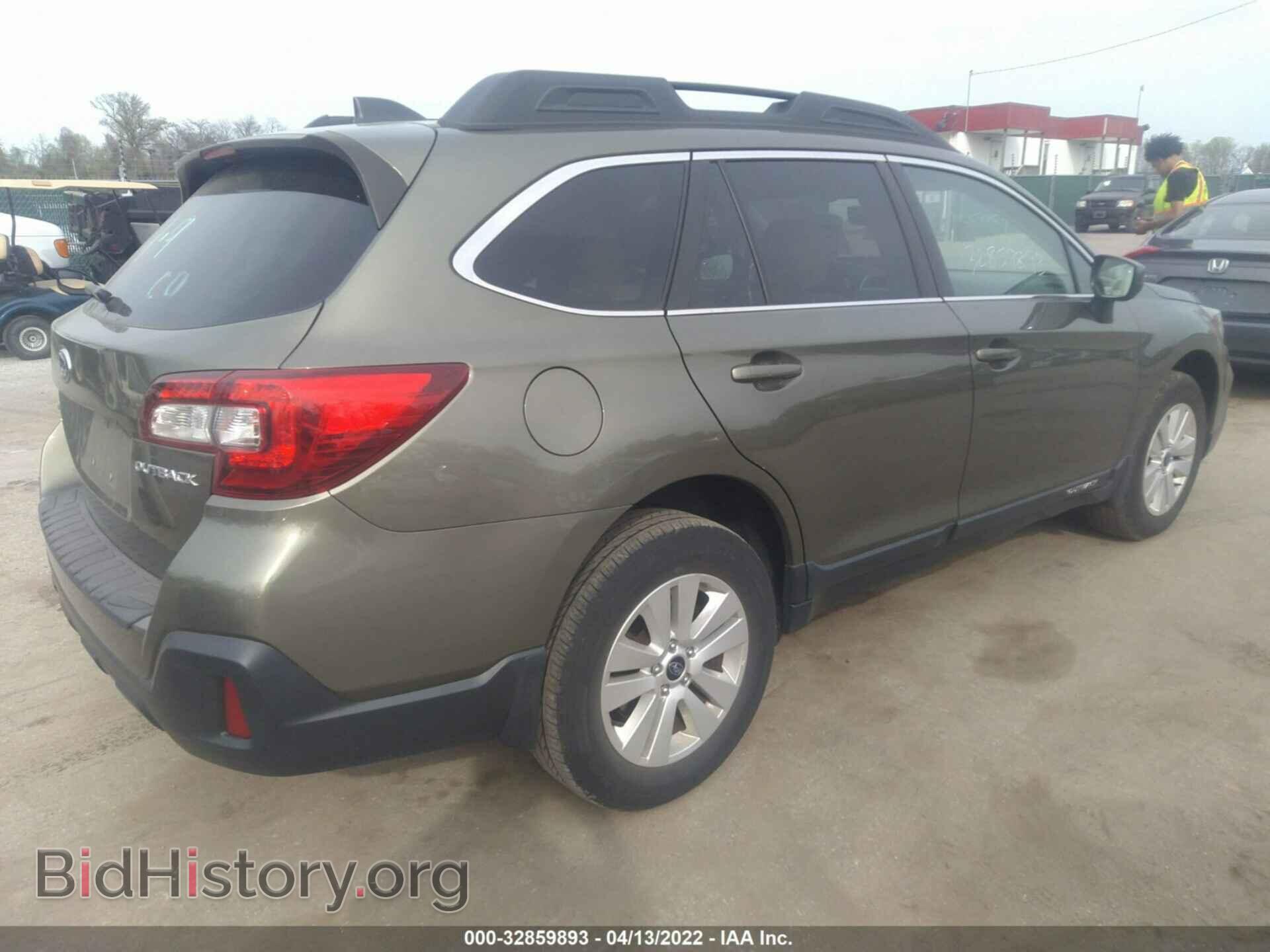 2019 SUBARU OUTBACK - VIN: 4S4BSAFC3K3336362 - Фото 4