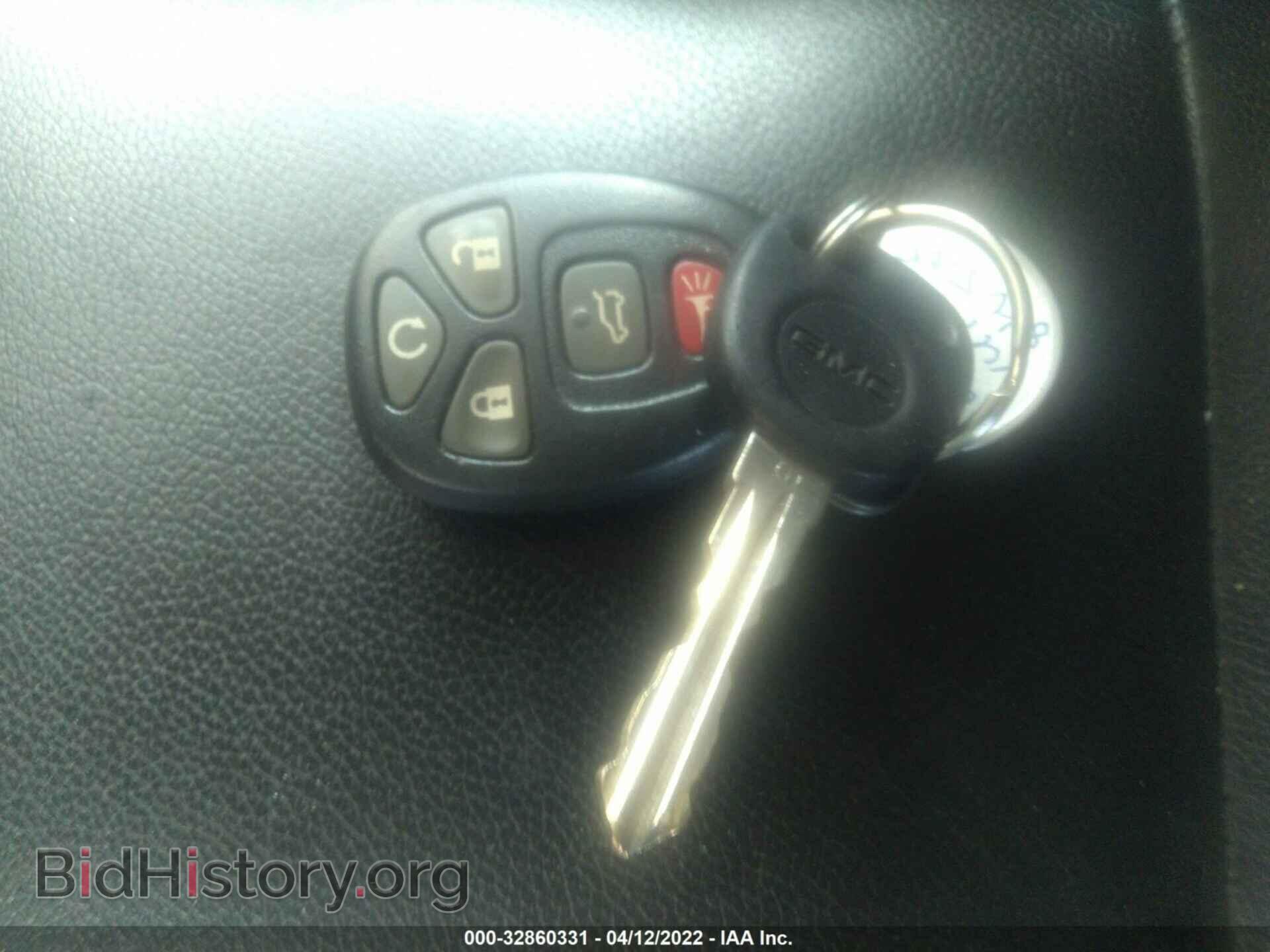 2013 GMC YUKON - VIN: 1GKS1CE07DR100621 - Photo 11