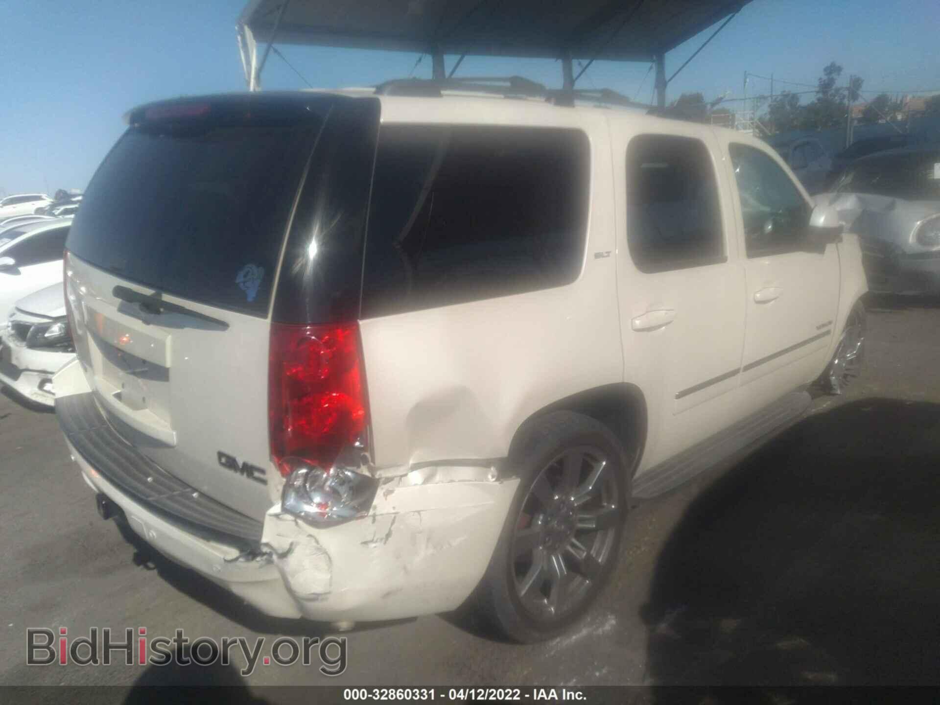 2013 GMC YUKON - VIN: 1GKS1CE07DR100621 - Photo 4