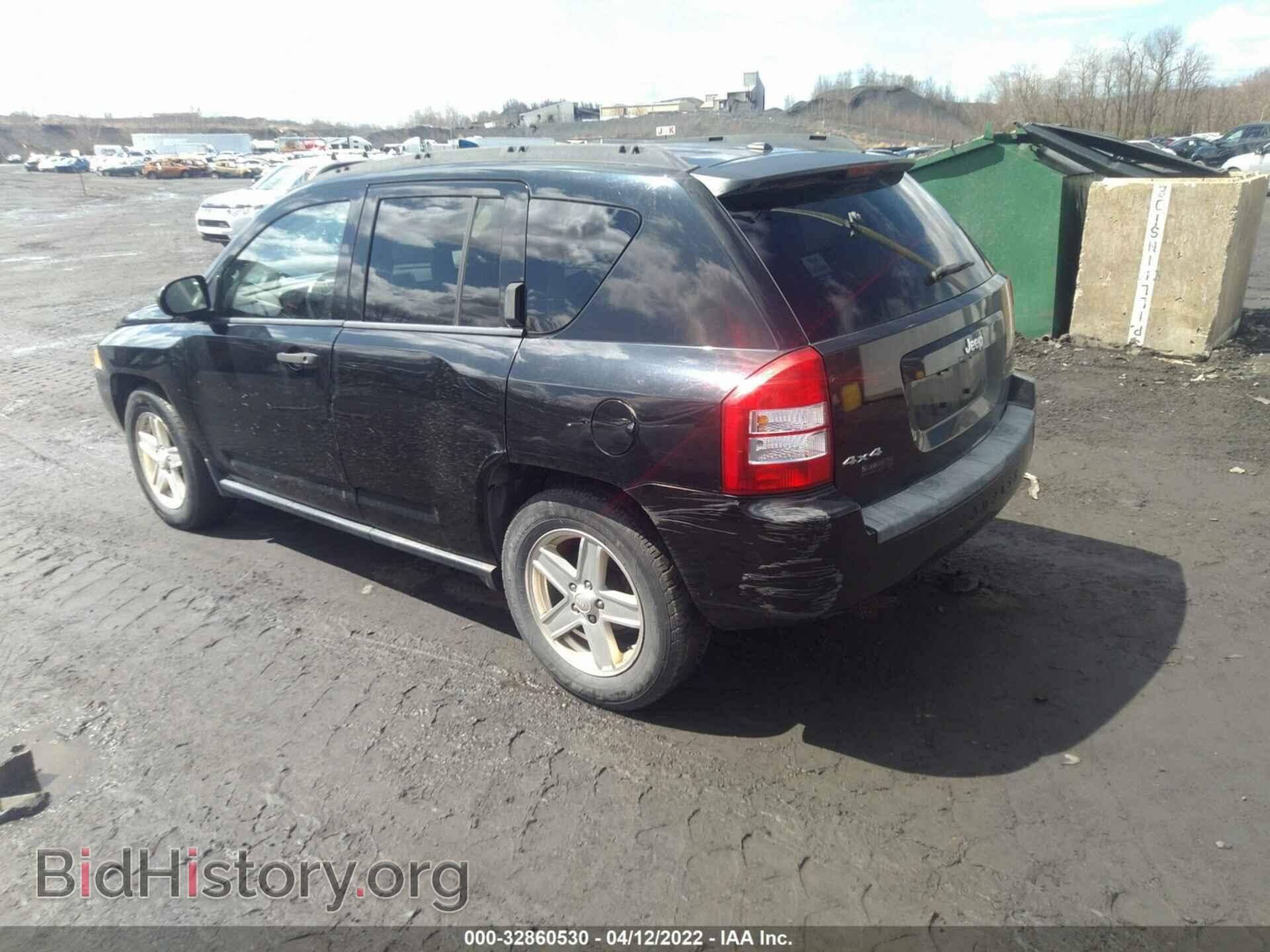 2007 JEEP COMPASS - VIN: 1J8FF47W07D586091 - Фото 3
