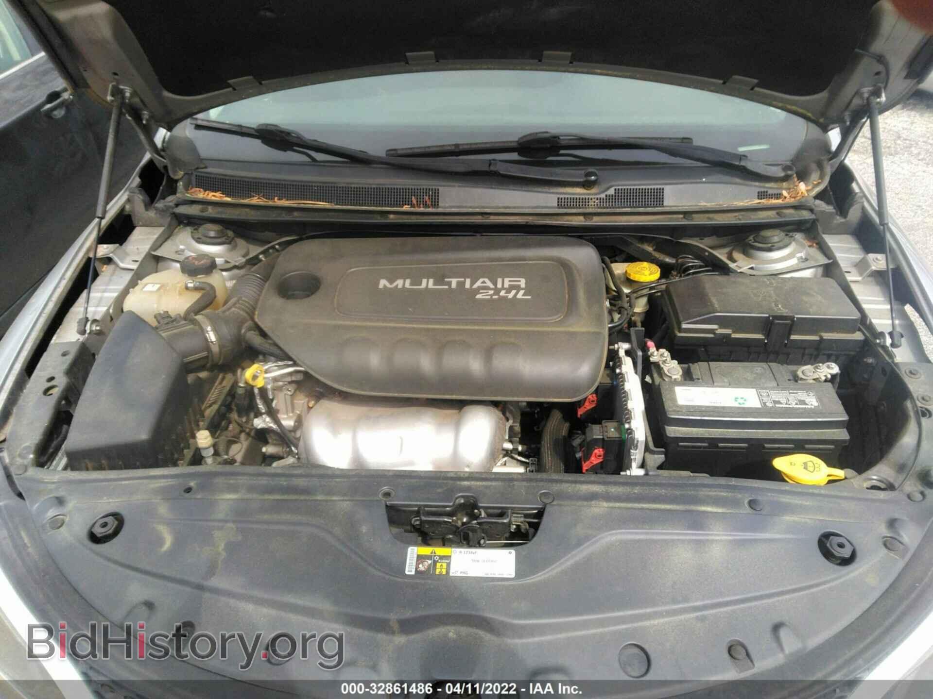 2015 CHRYSLER 200 - VIN: 1C3CCCAB6FN583888 - Фото 10