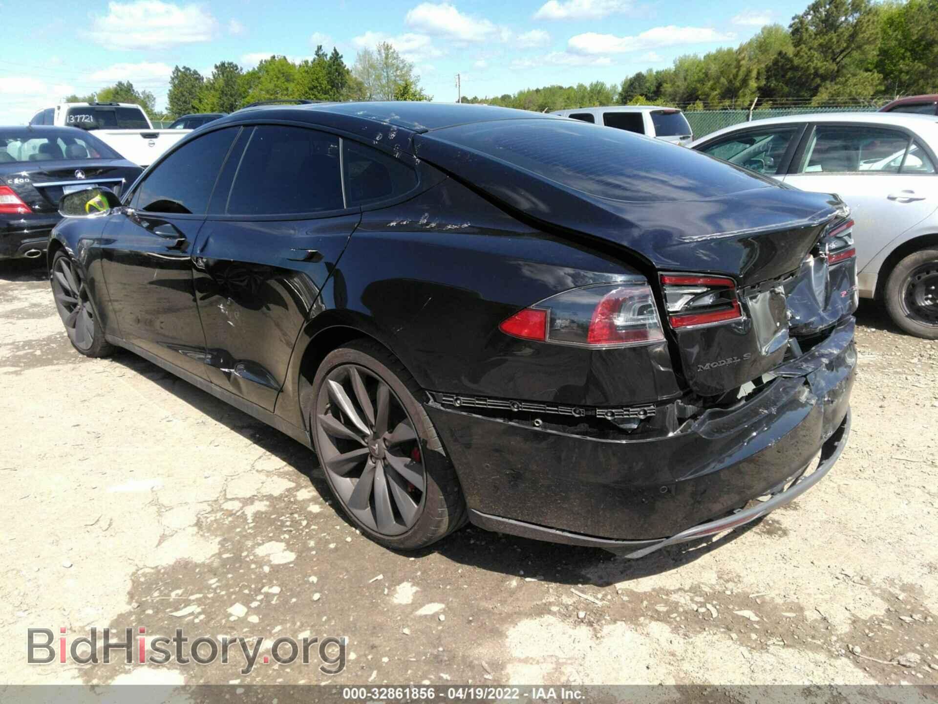 2015 TESLA MODEL S - VIN: 5YJSA1E4XFF103041 - Фото 3