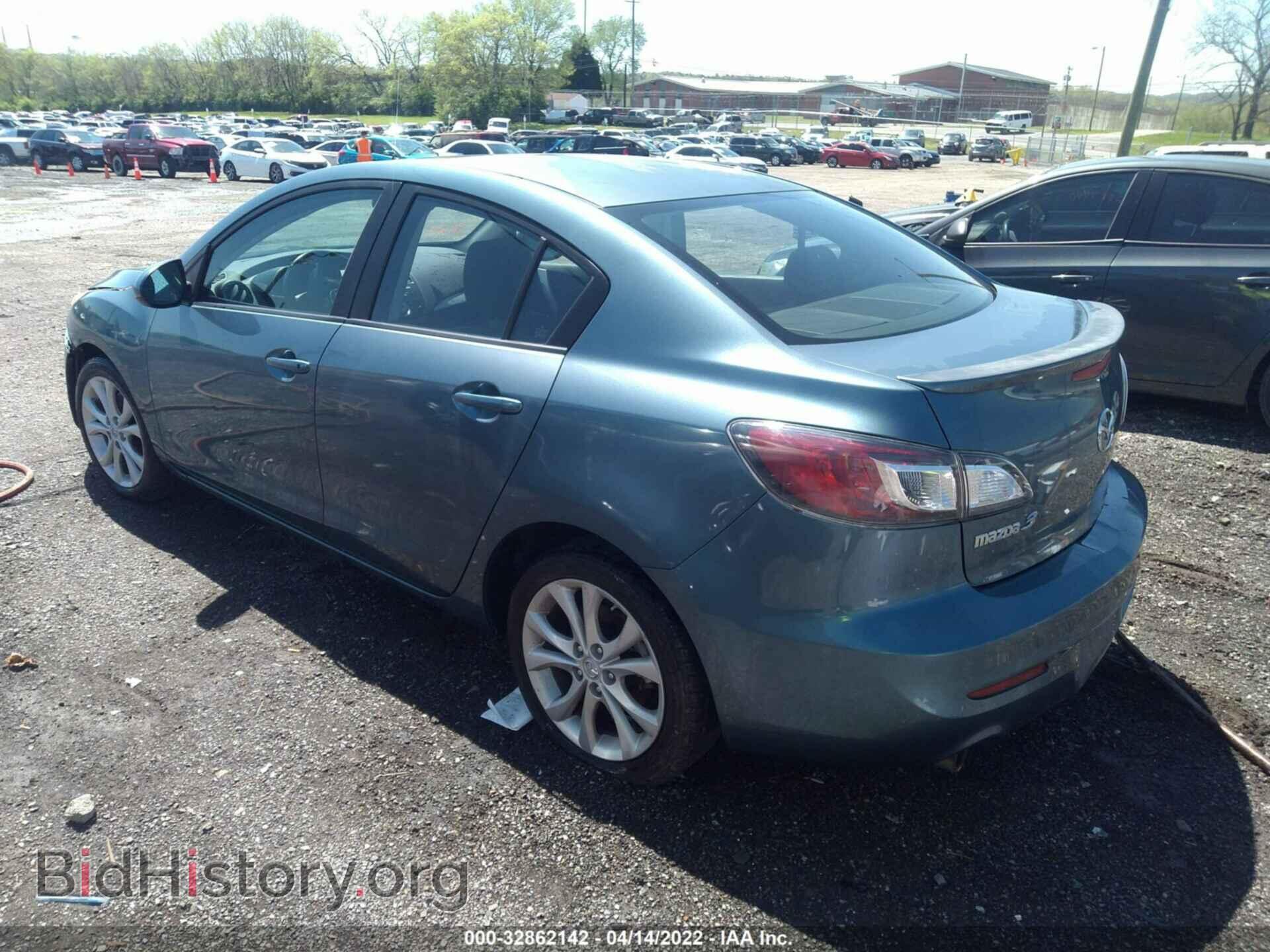 2011 MAZDA MAZDA3 - VIN: JM1BL1U63B1394403 - Фото 3